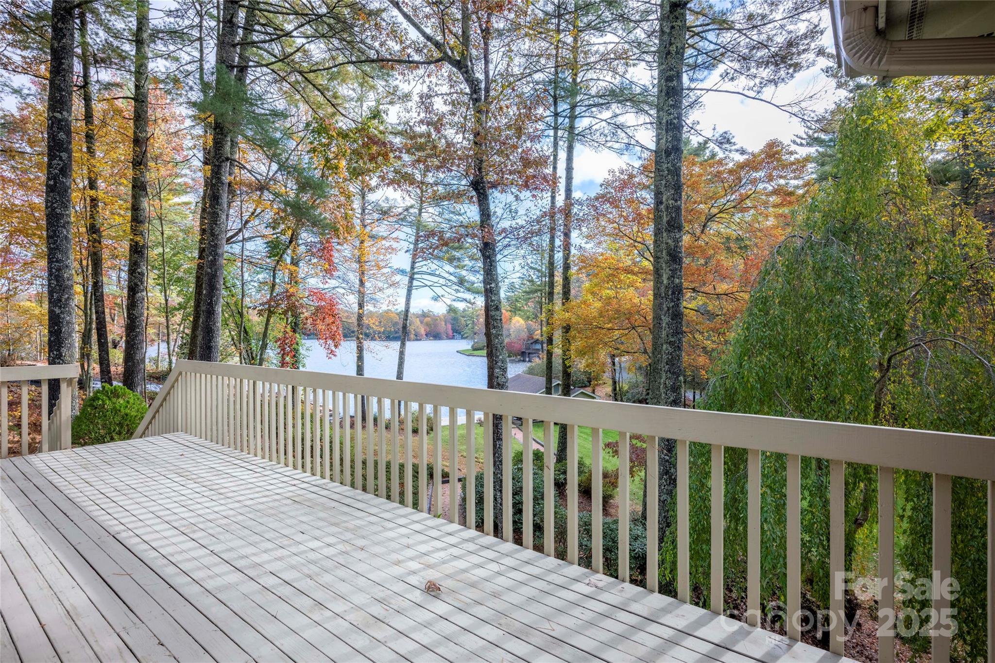 Lake Toxaway Estates - Residential