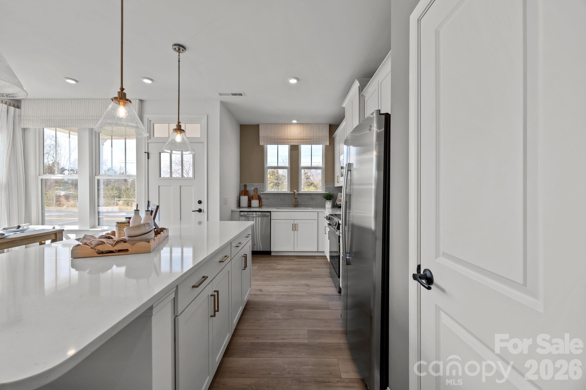ODELL PARK - Residential