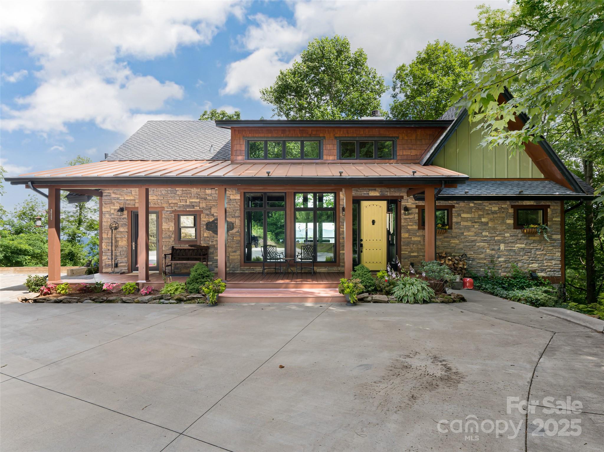 Bluffs At Curtis Creek - Residential