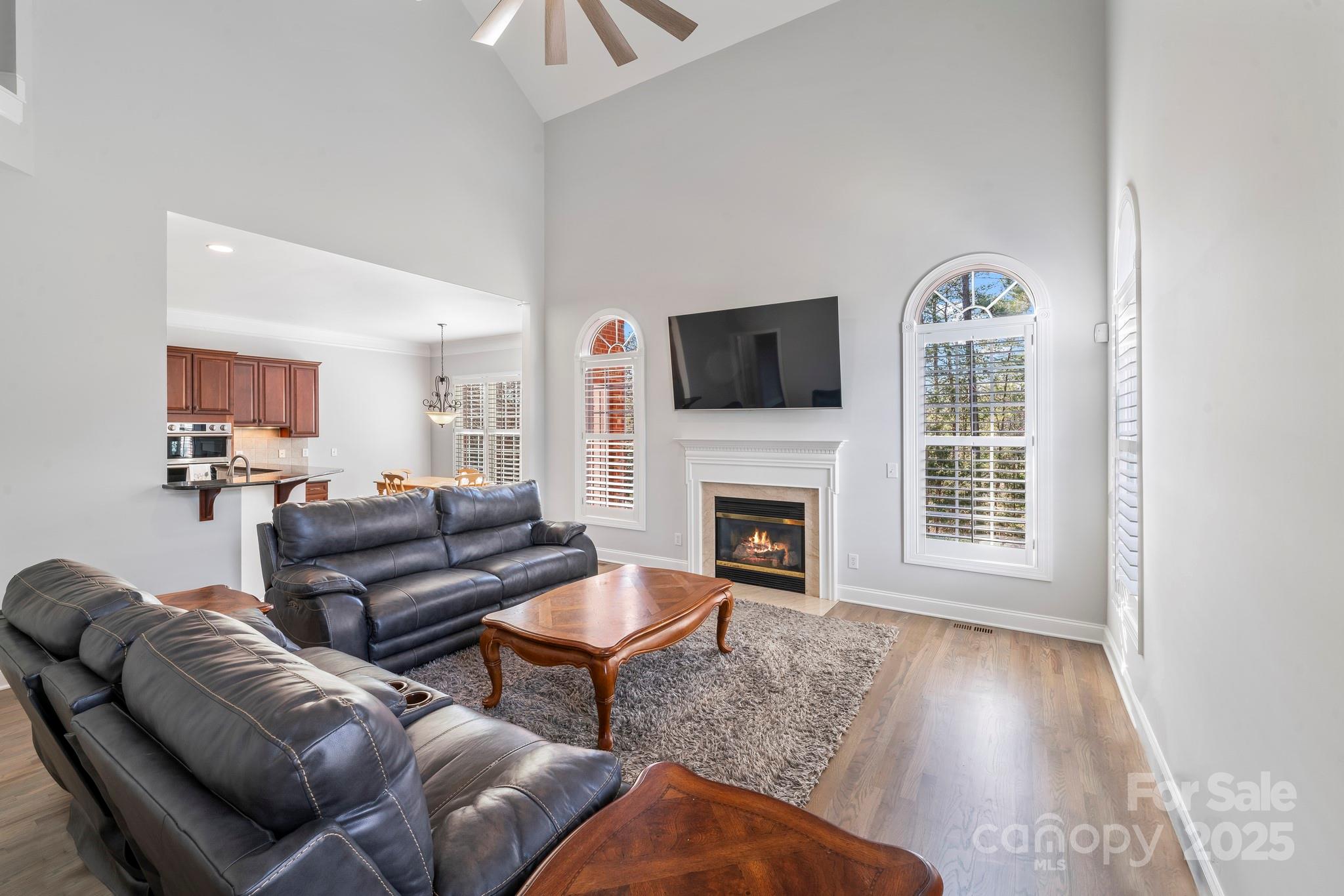 Lake Shore - Residential