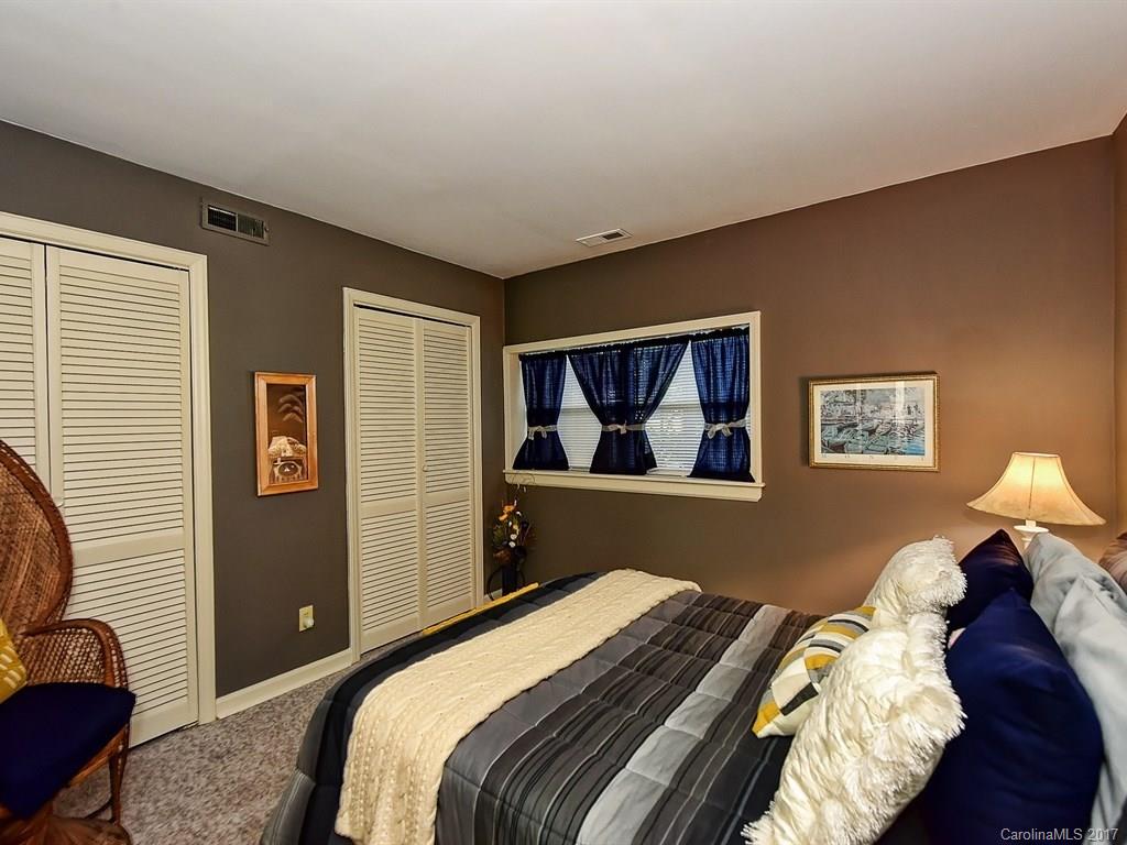 Tega Cay - Residential