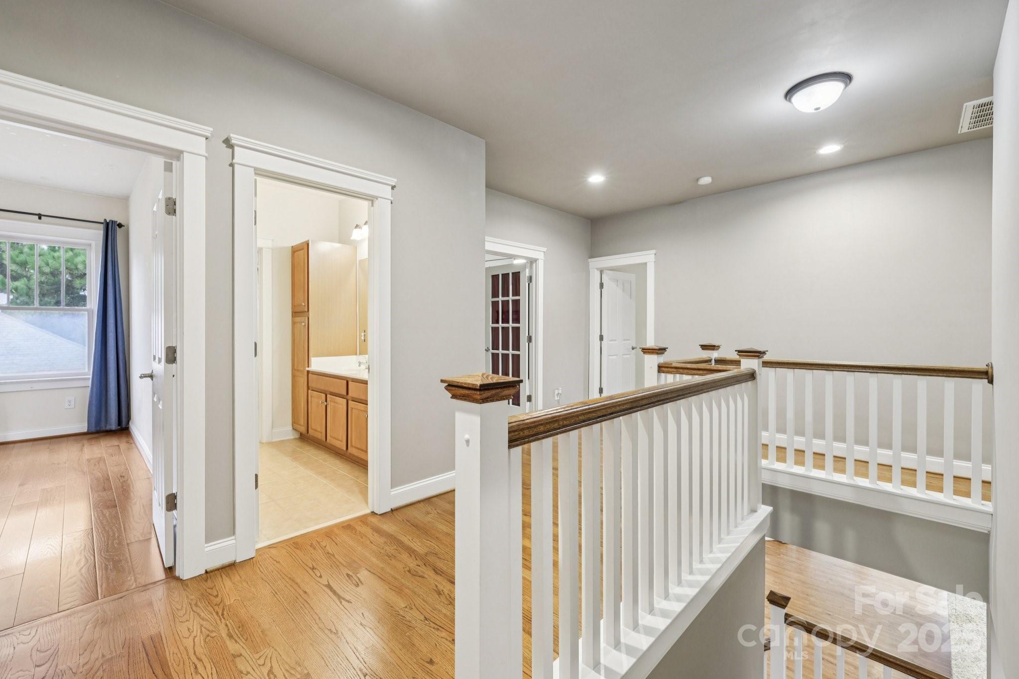 Lakeshore - Residential