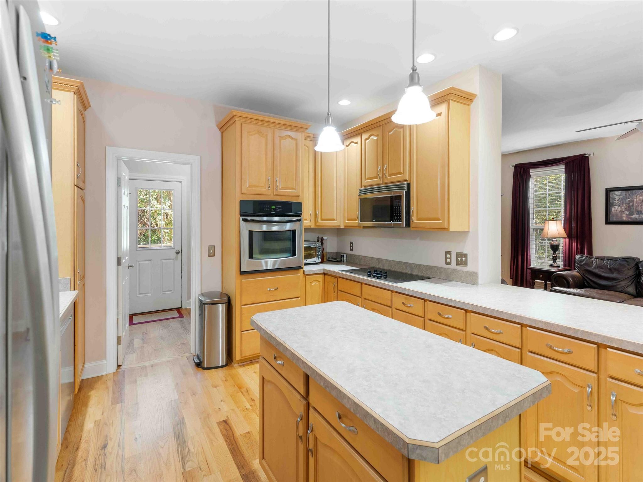 Crystal Creek - Residential