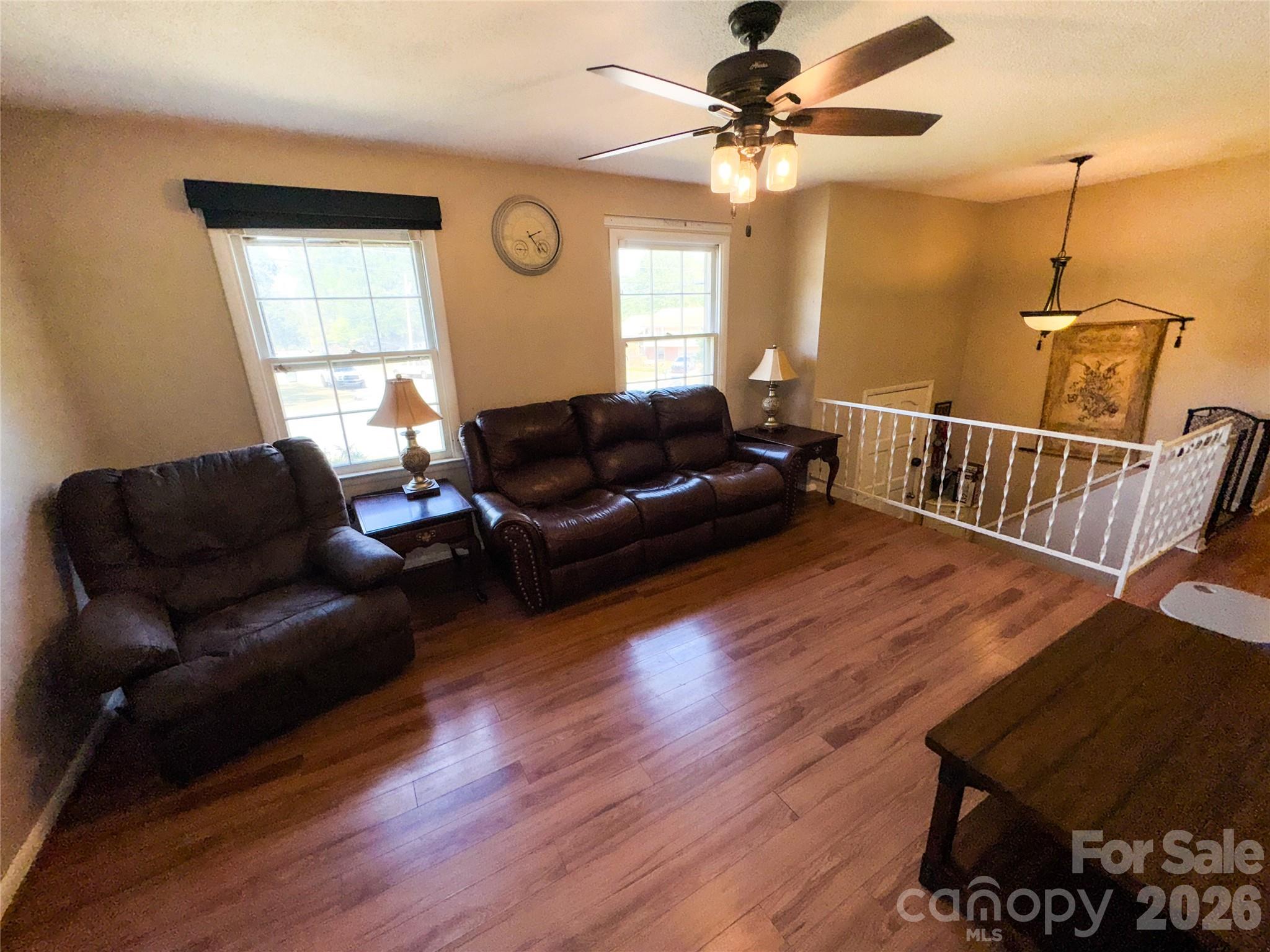 Meadowbrook Acres - Residential