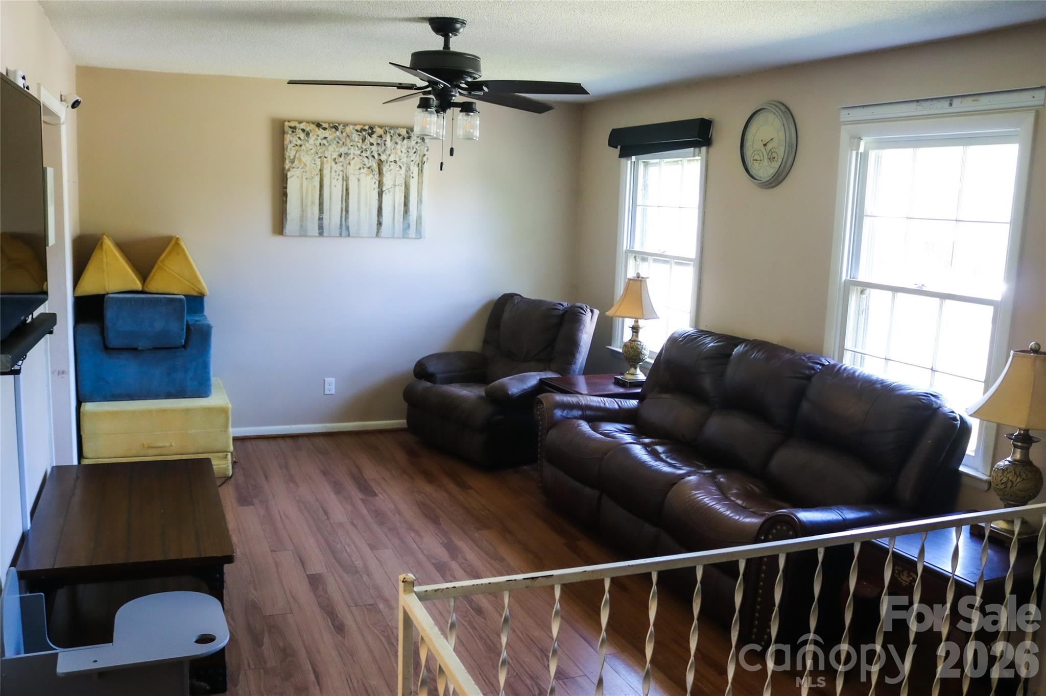 Meadowbrook Acres - Residential
