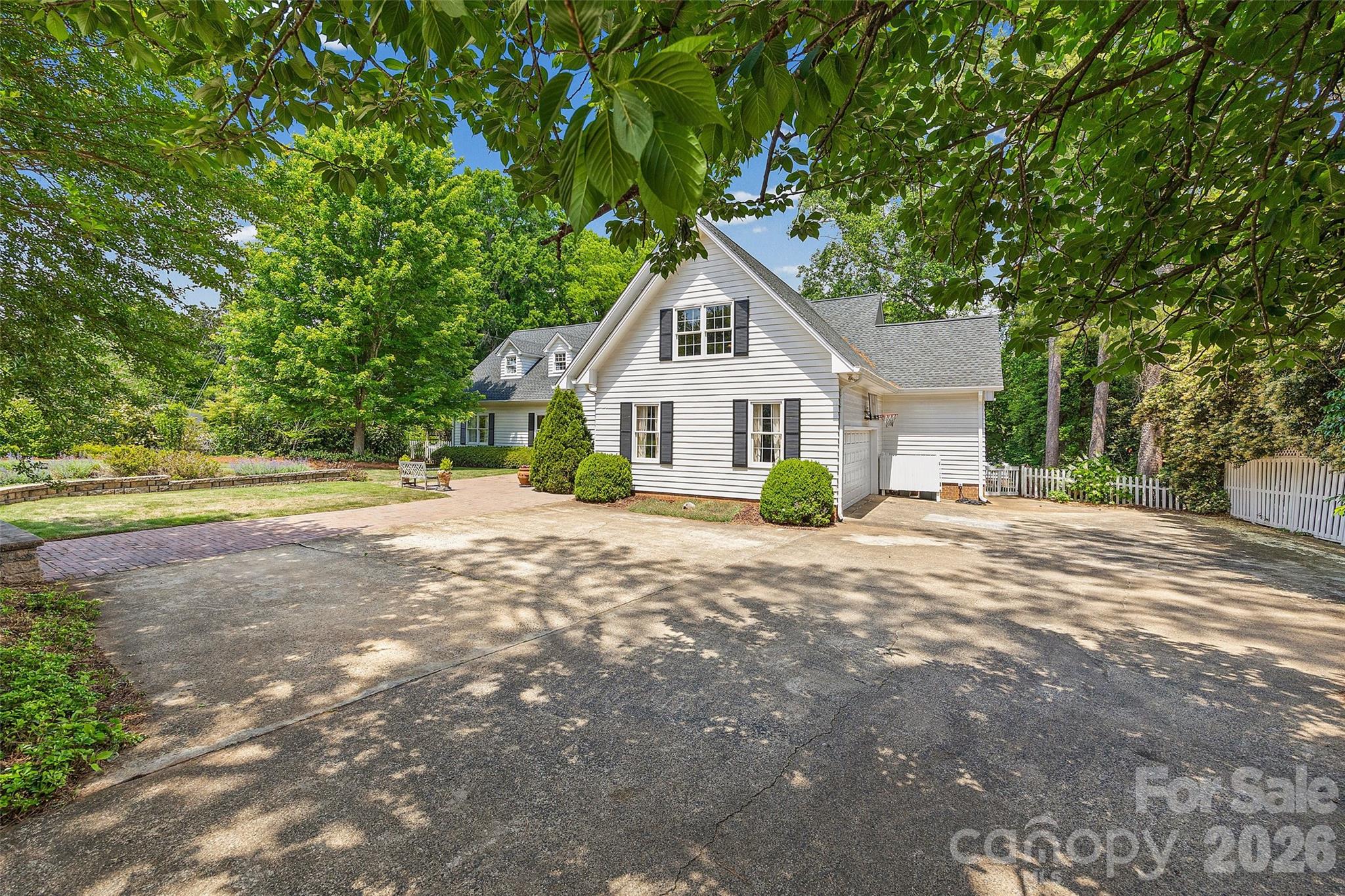 Fairlawn - Residential