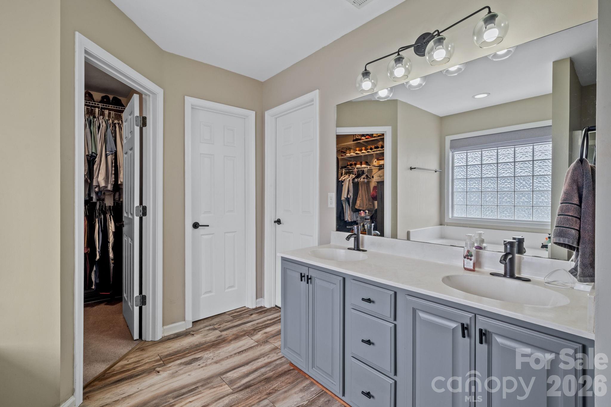 River Stone - Residential