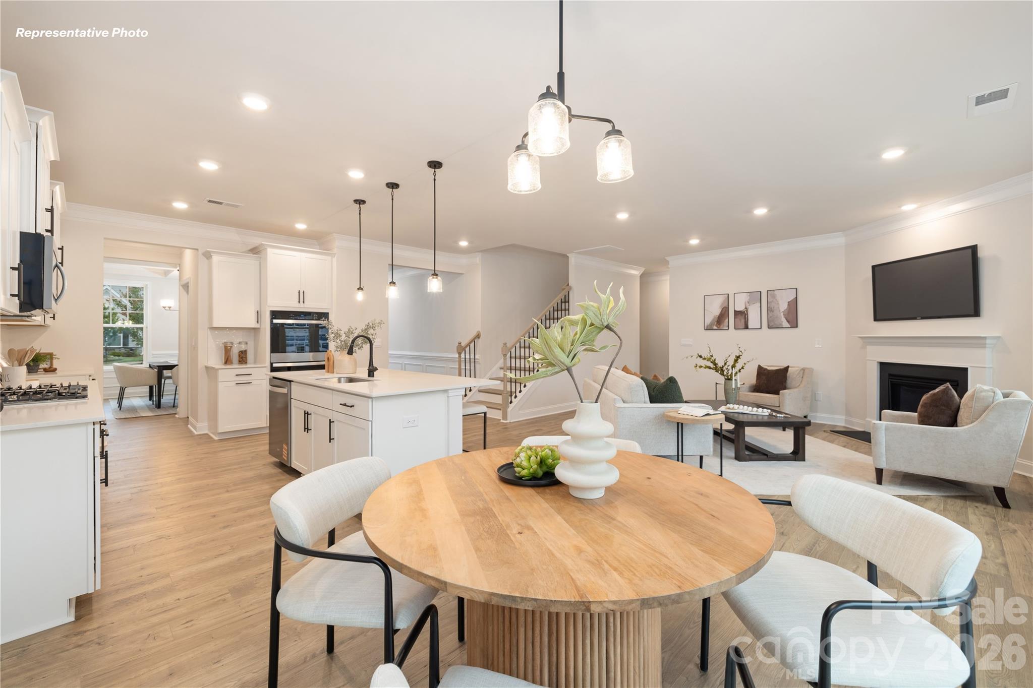 FALLS COVE AT LAKE NORMAN - Residential