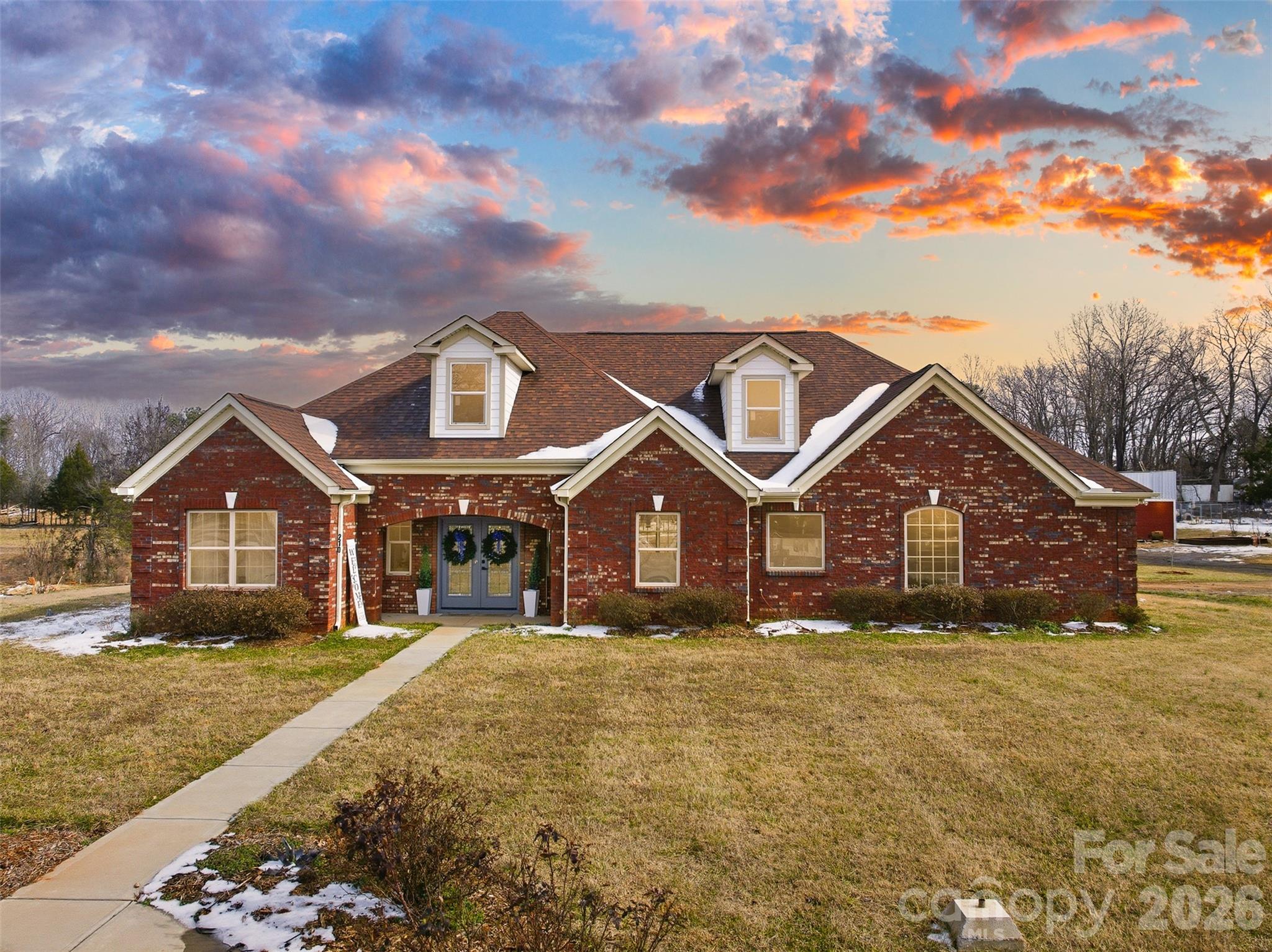 Like-new and move-in ready! This beautifully maintained 3-bedroom, 2-bath home was built in 2021 and has had only one owner. Situated on 4.5 acres, the property offers privacy, space, and versatility. Outdoor amenities include a 75x100 detached garage, a detached 3-car carport, and a 20x20 man shed, providing ample room for vehicles, equipment, hobbies, or storage. Enjoy modern finishes, a functional layout, and low-maintenance living in a convenient Dallas location close to shopping, dining, and major routes. A rare opportunity with land and outbuildings—schedule your showing today!