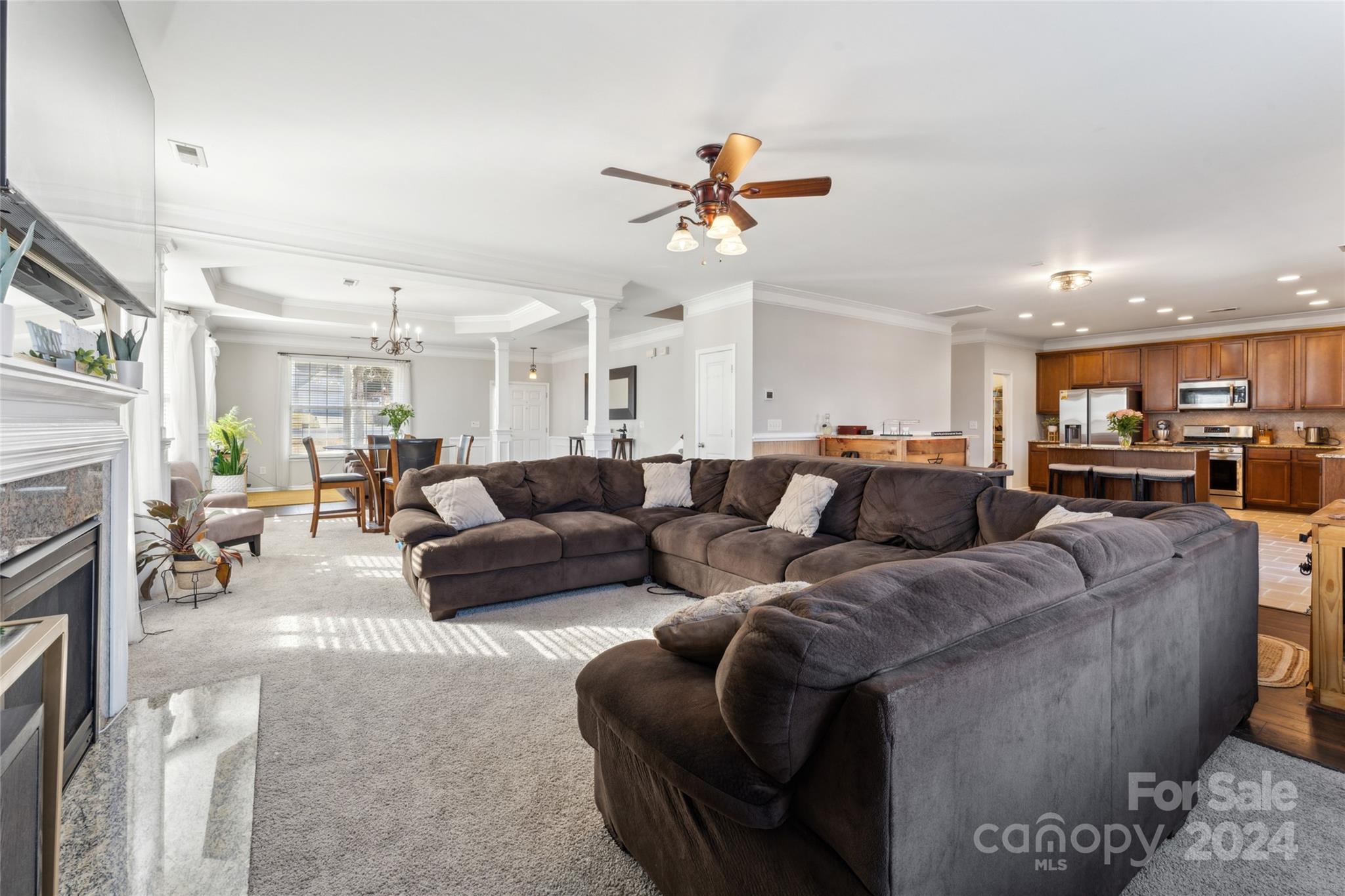 Almond Glen - Residential