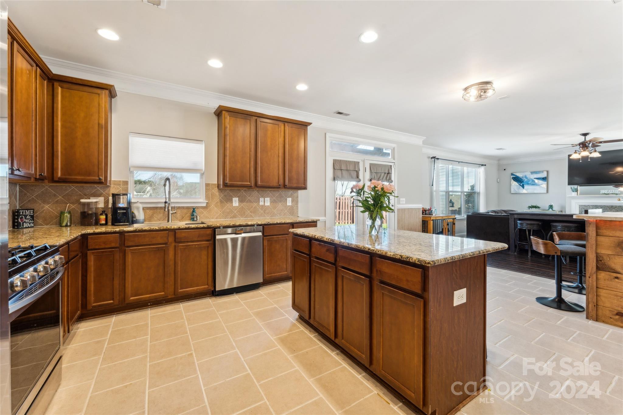 Almond Glen - Residential