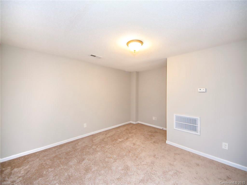 Windsor Trace - Residential Lease