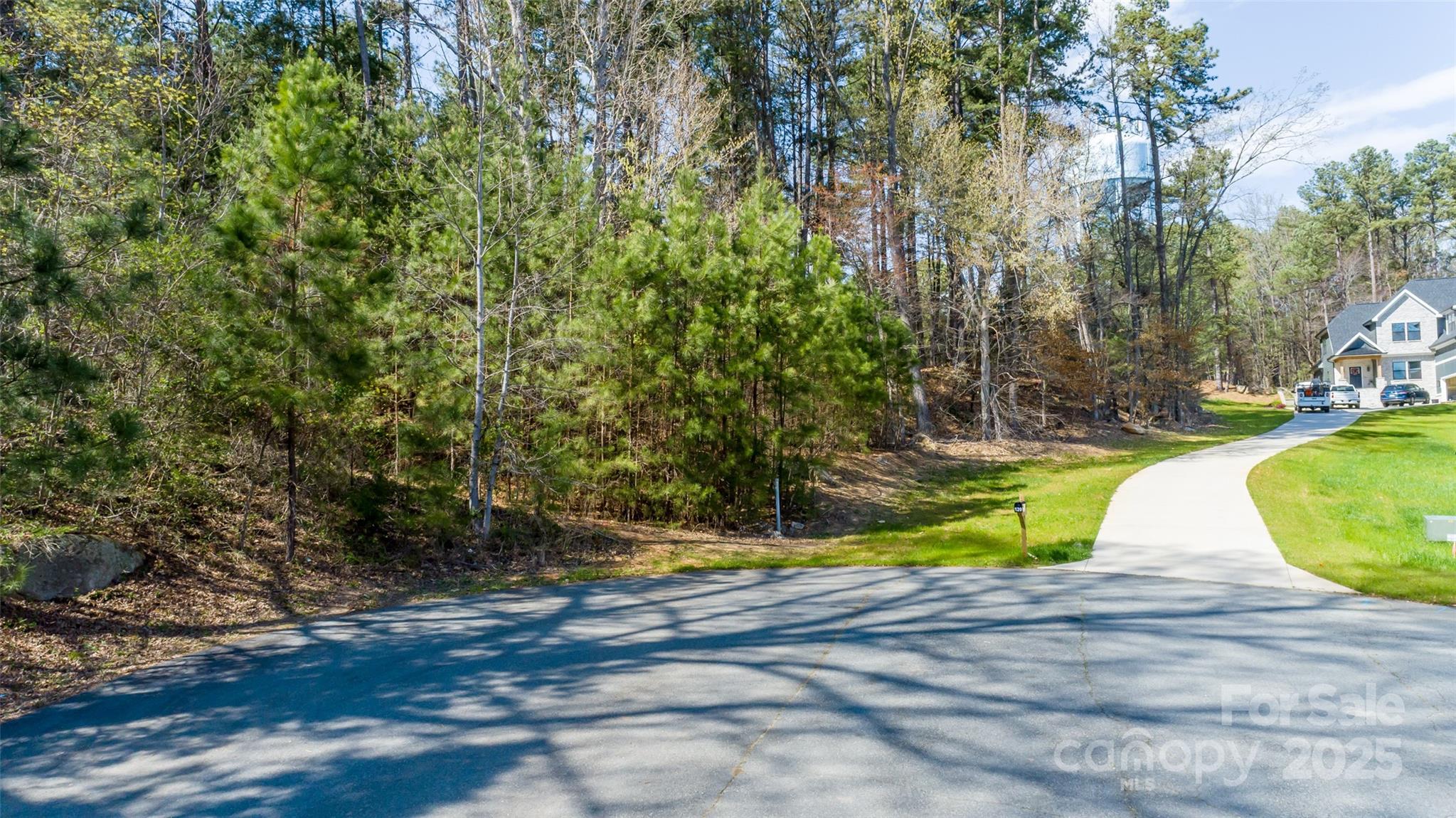 Ridgetop - Land