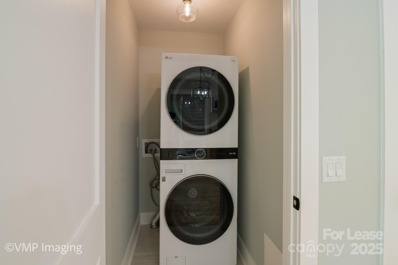 Spinnaker Cove - Residential Lease