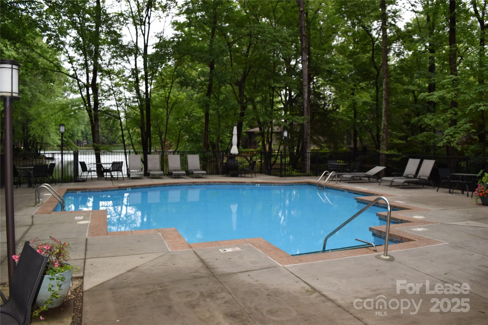 Spinnaker Cove - Residential Lease