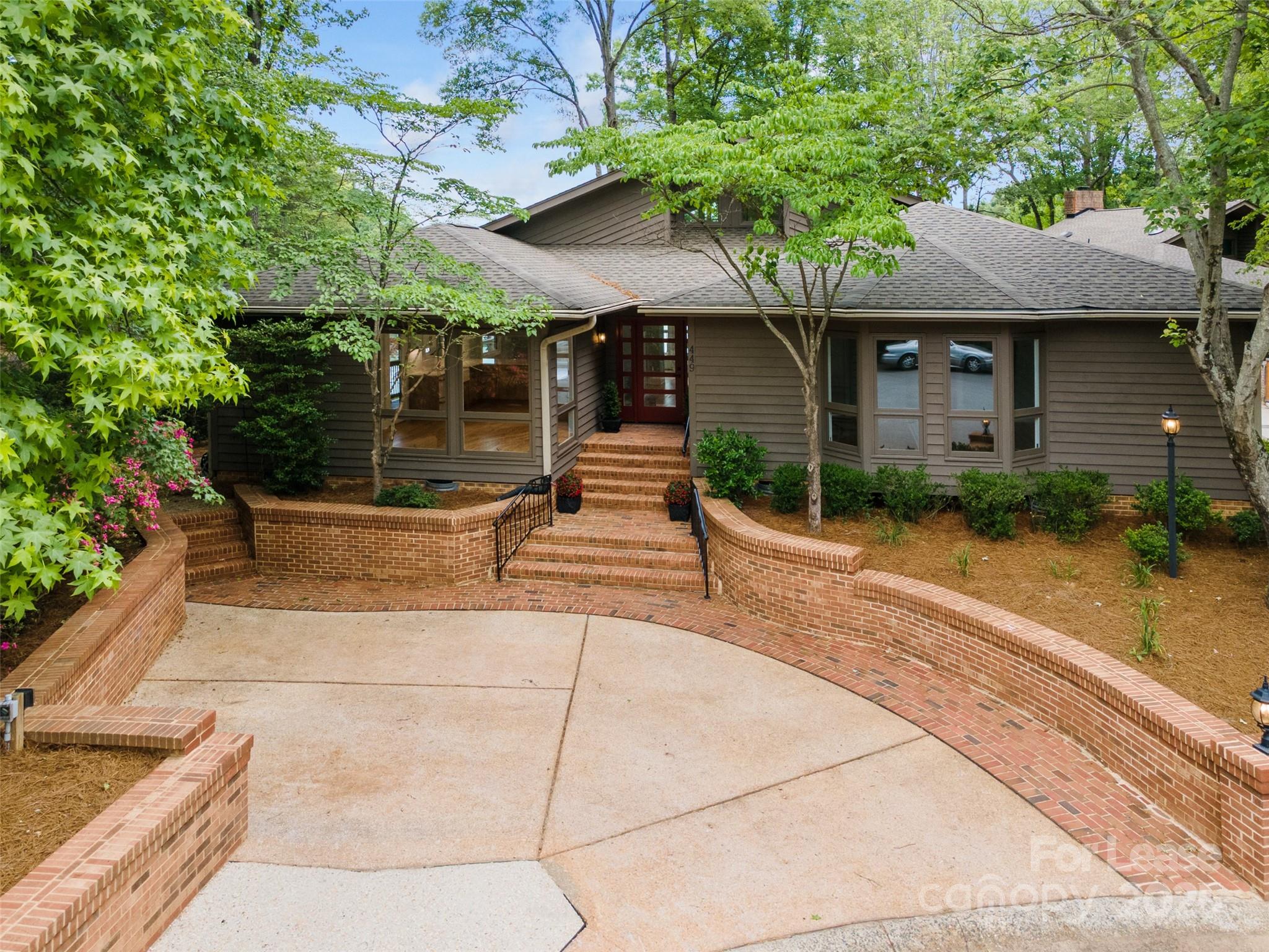 Spinnaker Cove - Residential Lease