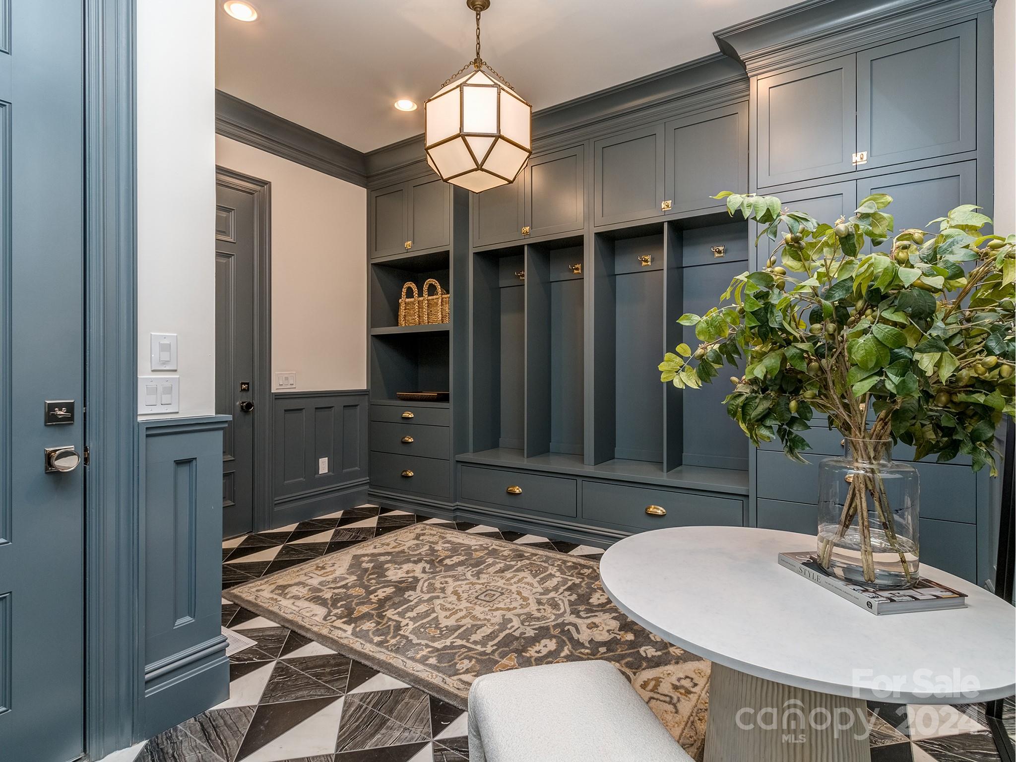 Twin Lakes - Residential