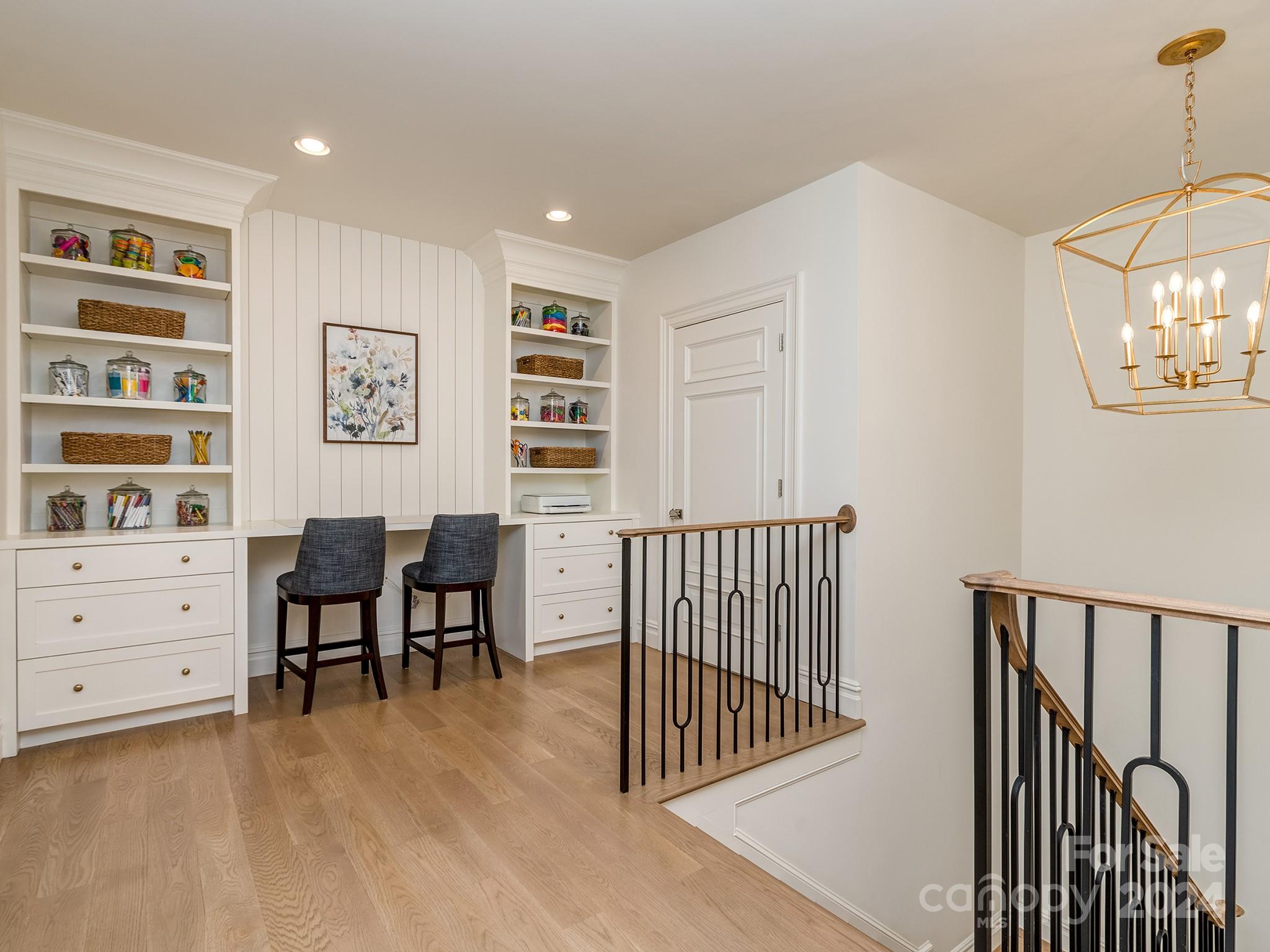 Twin Lakes - Residential