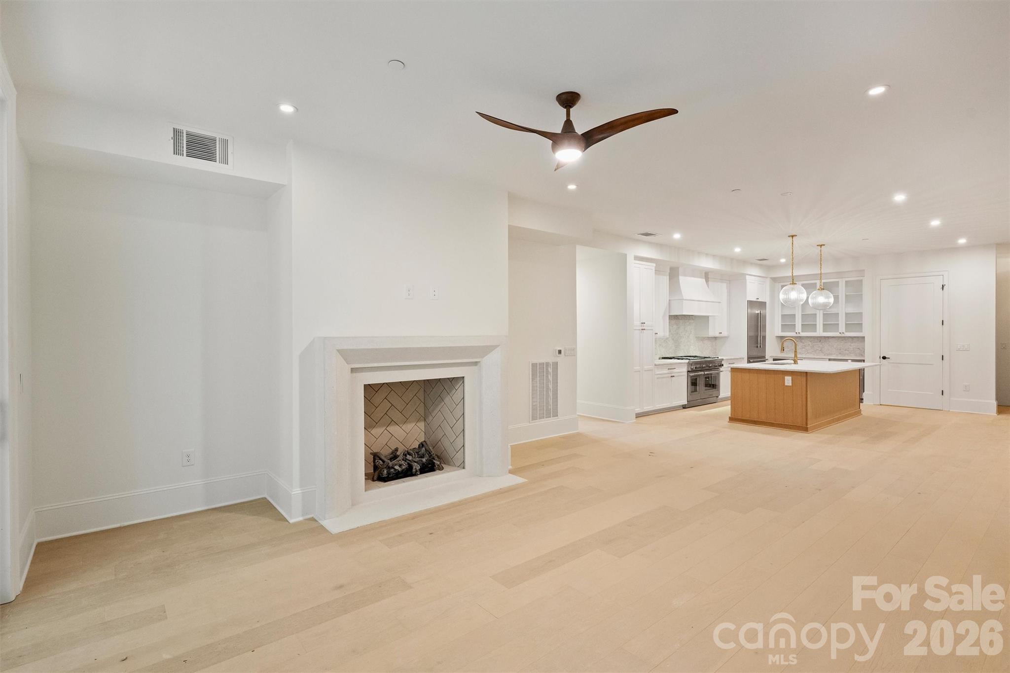 Myers Park - Residential