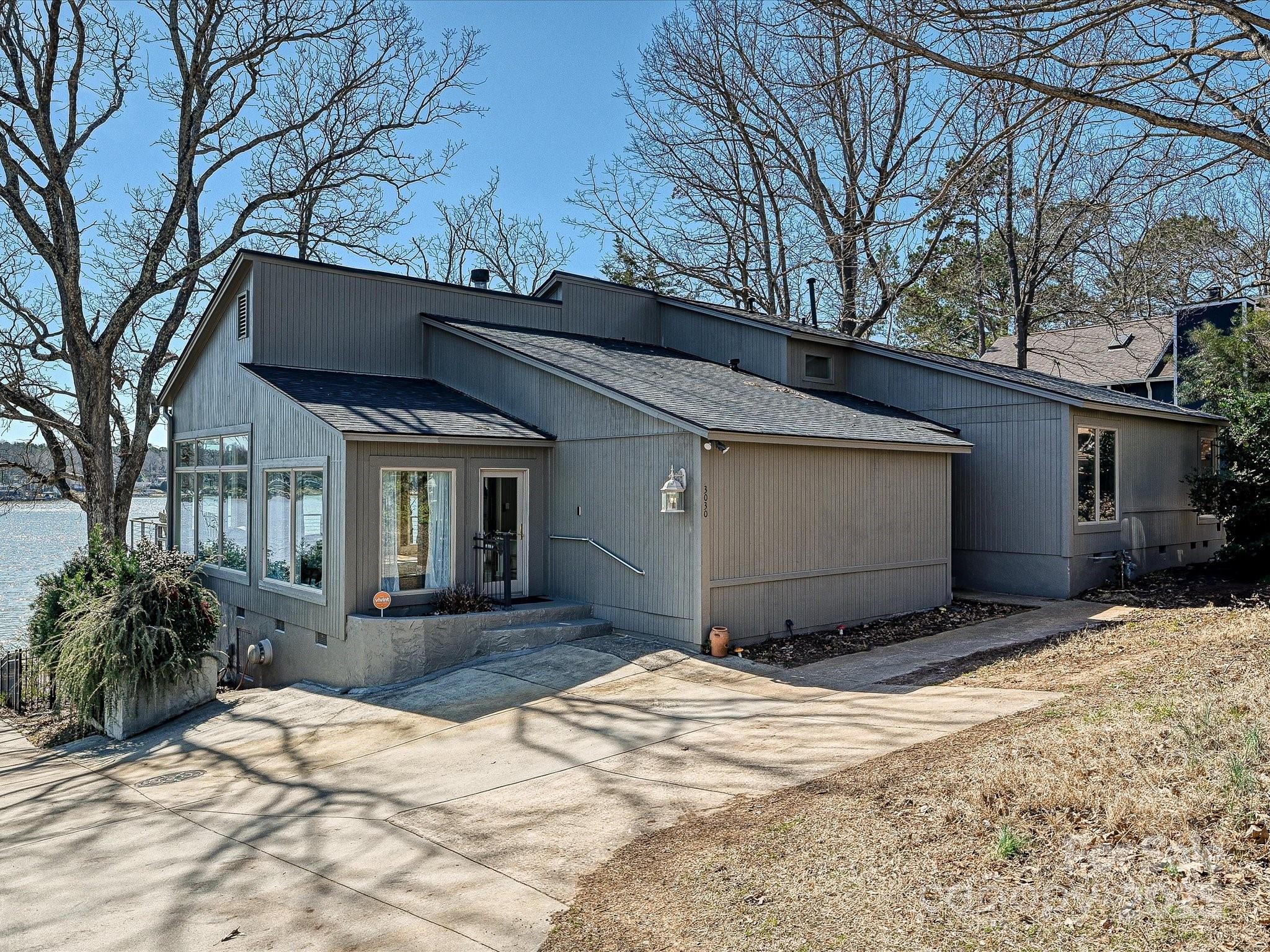 Tega Cay - Residential