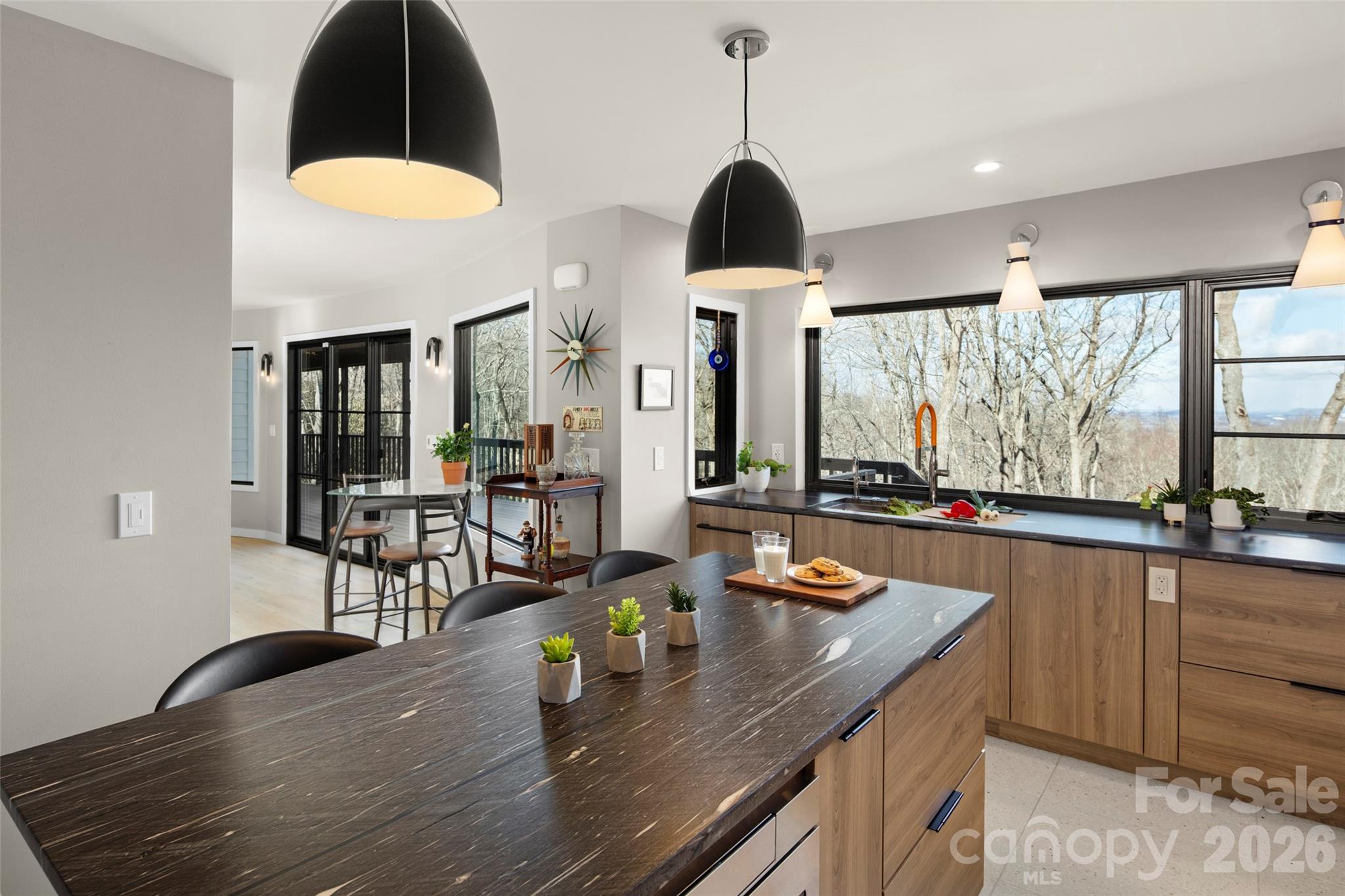 Davis Mountain Views - Residential