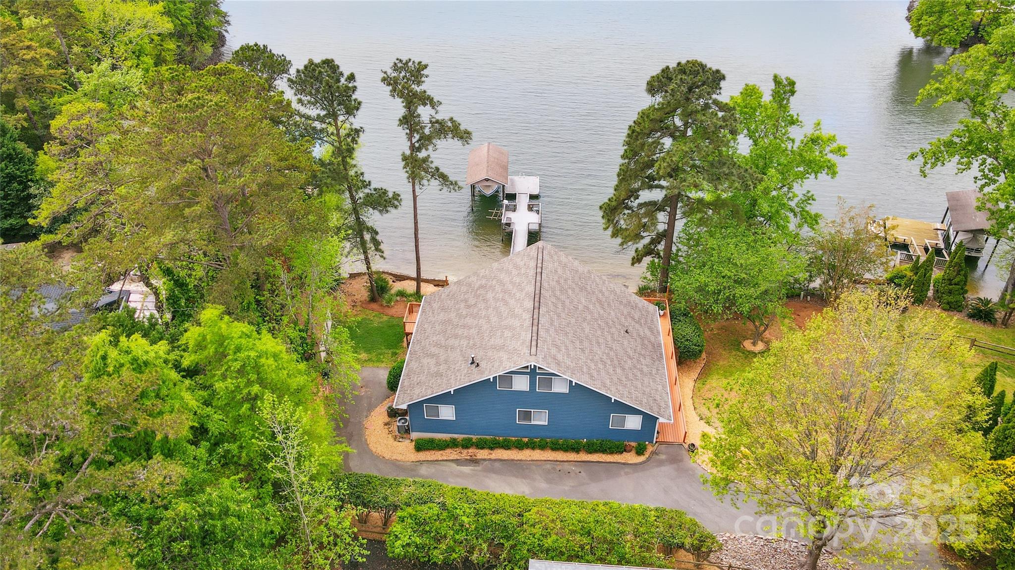 Tega Cay - Residential