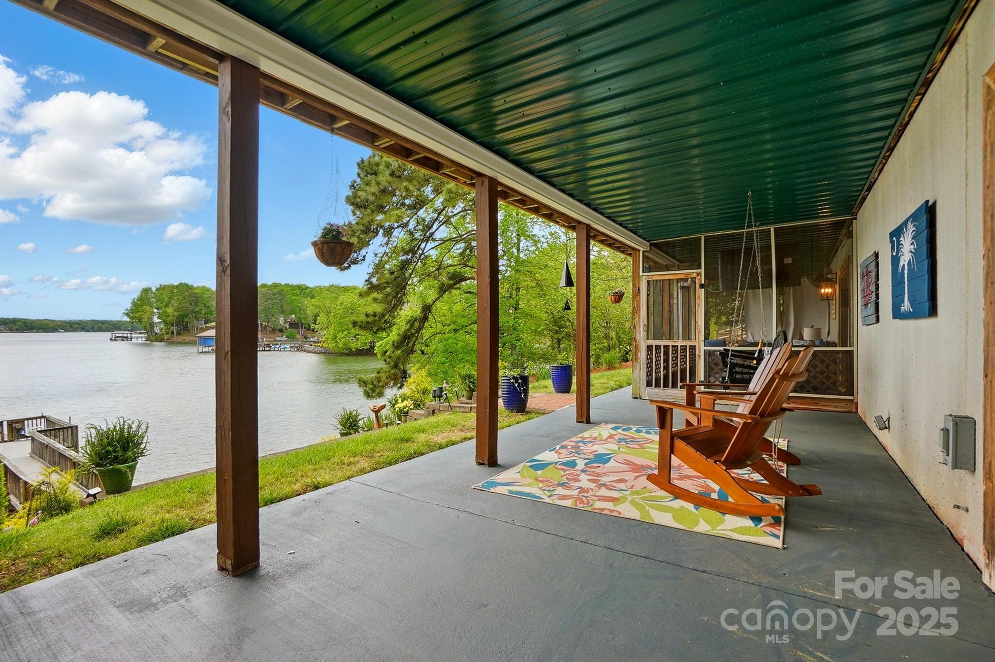 Tega Cay - Residential