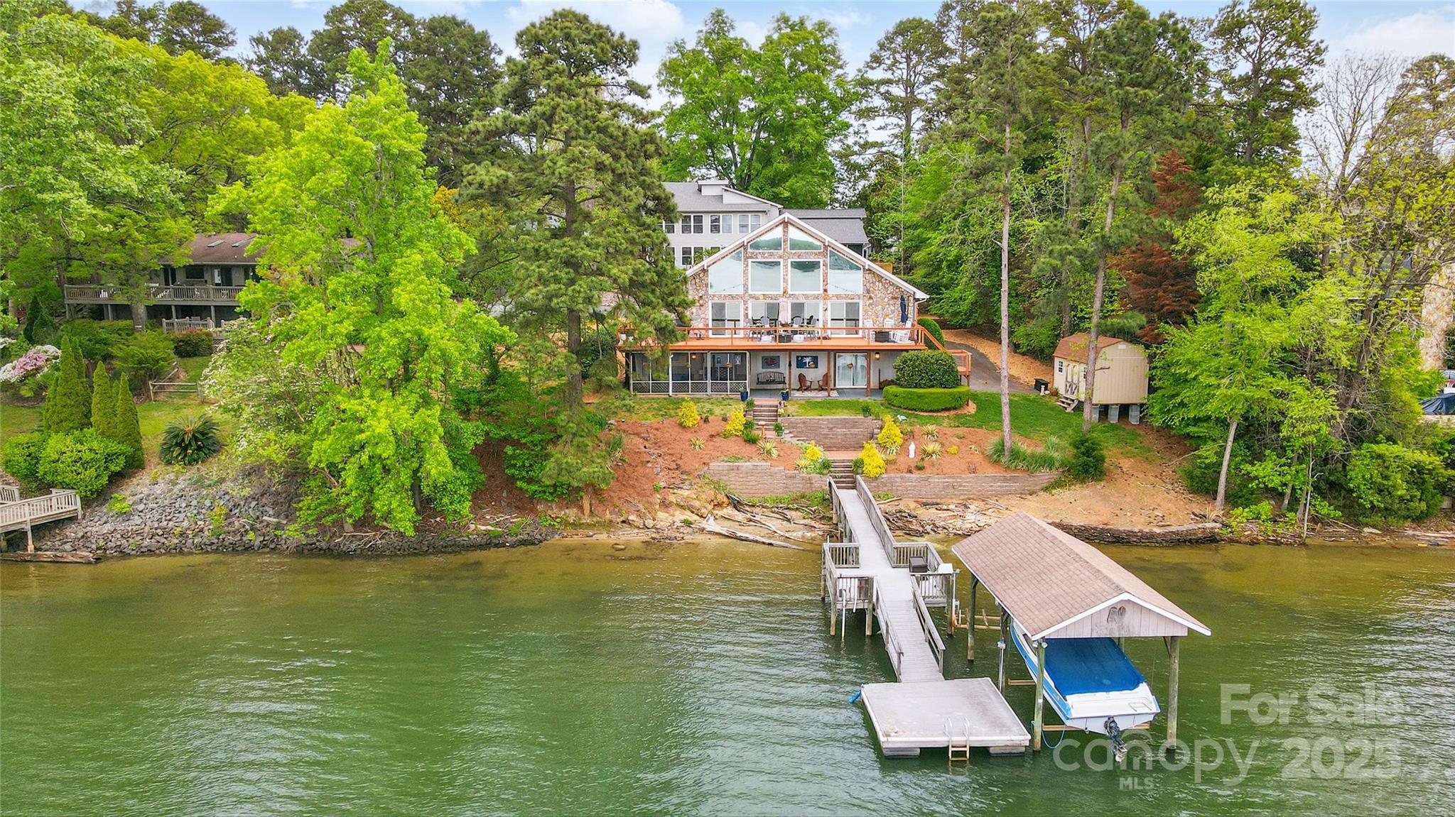 Tega Cay - Residential