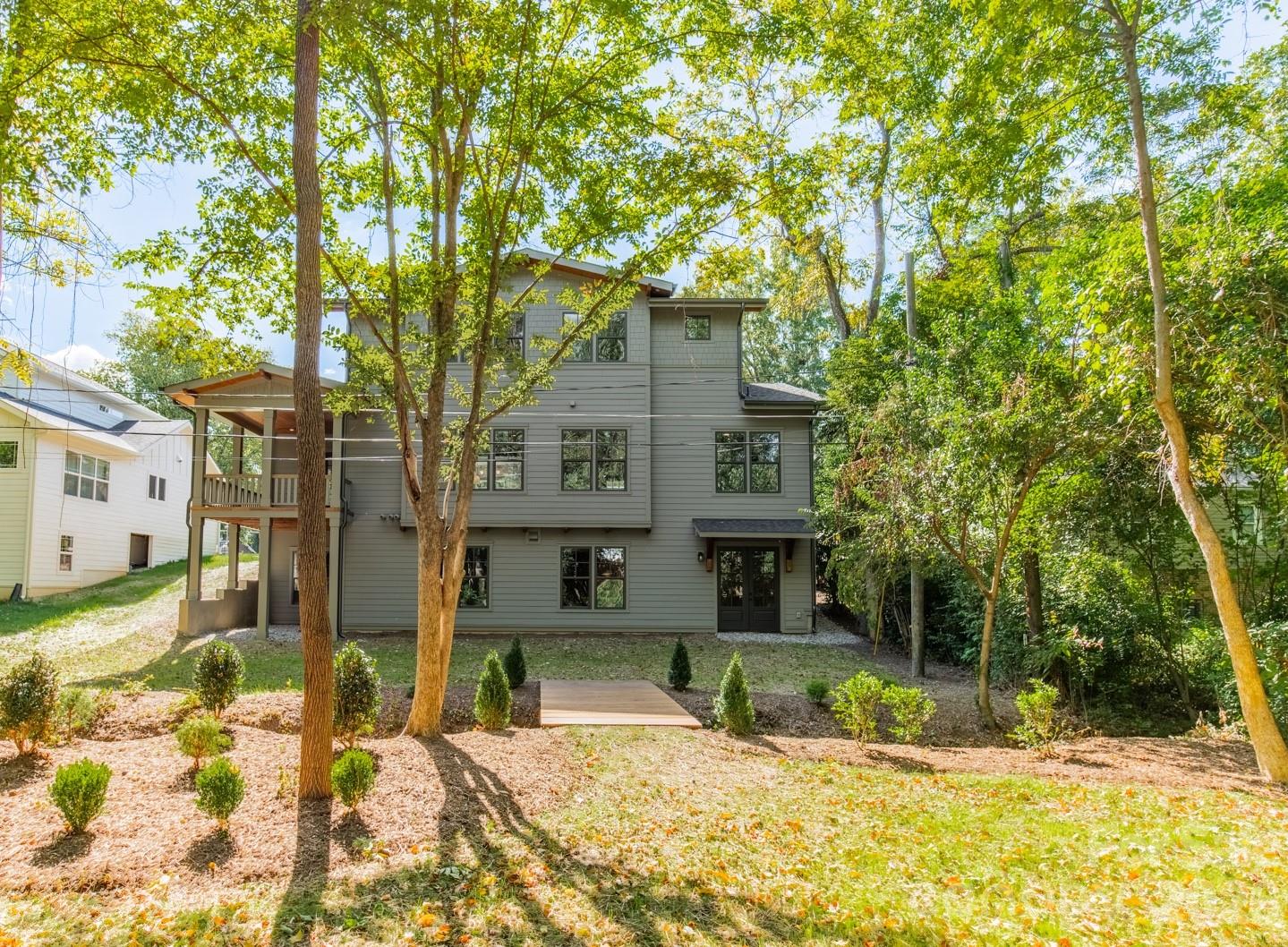 Villa Heights - Residential