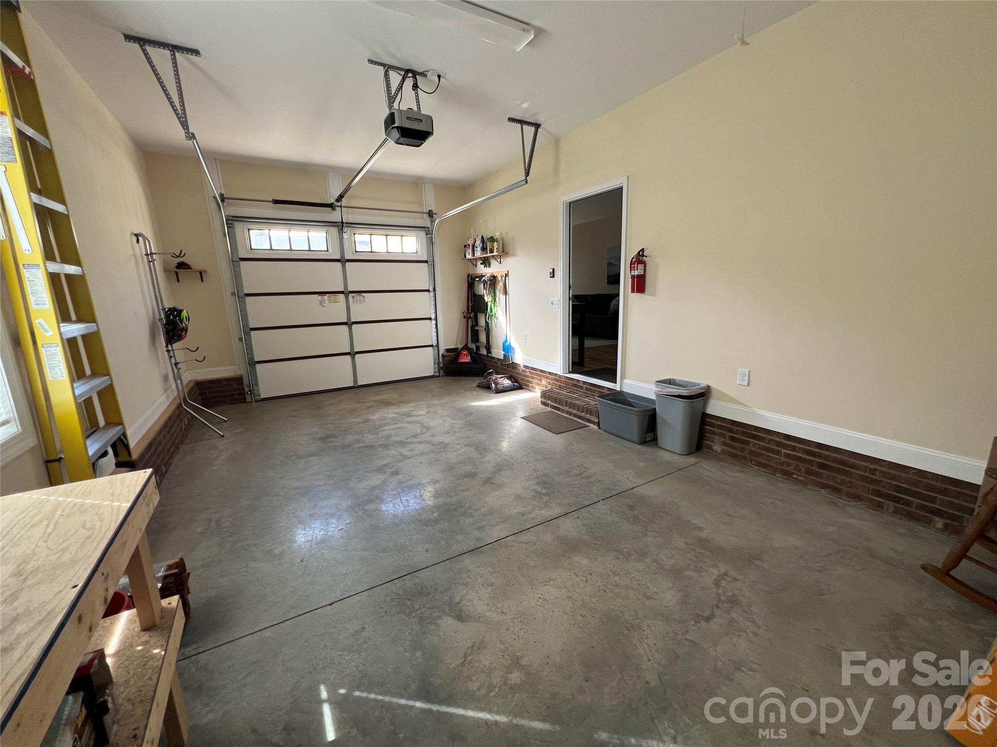 Twelve Oaks - Residential