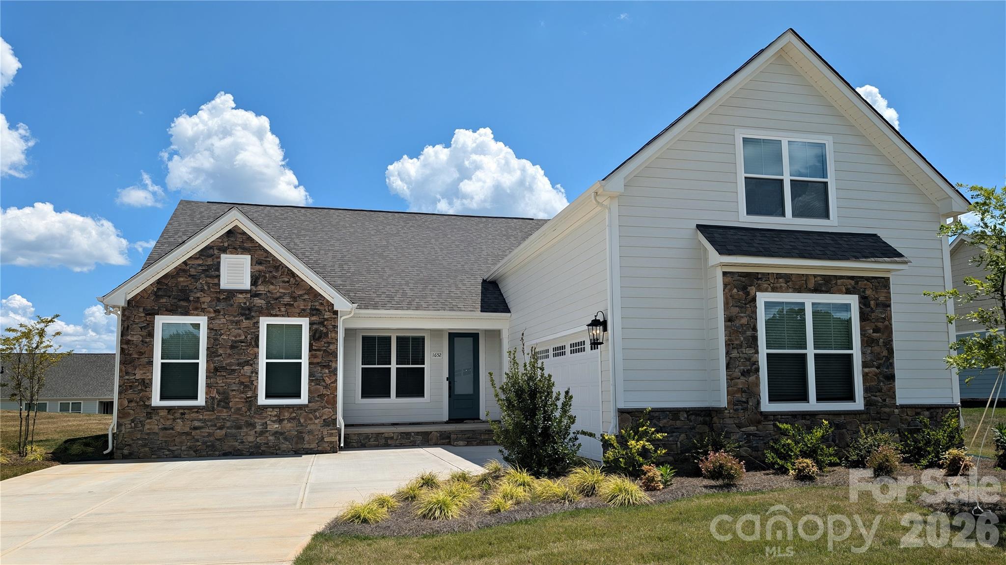 Stoneridge Hills - Residential