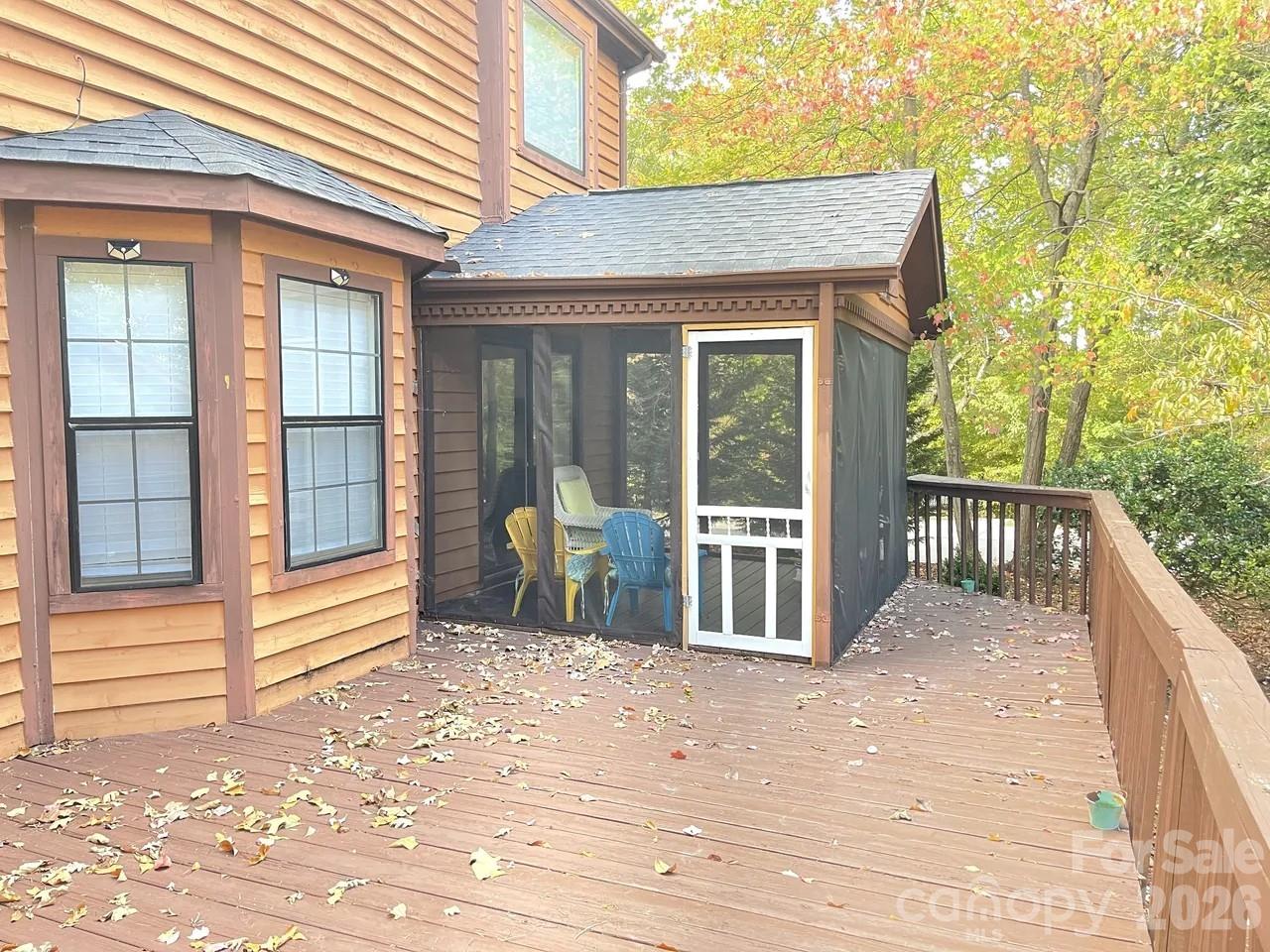Tega Cay - Residential