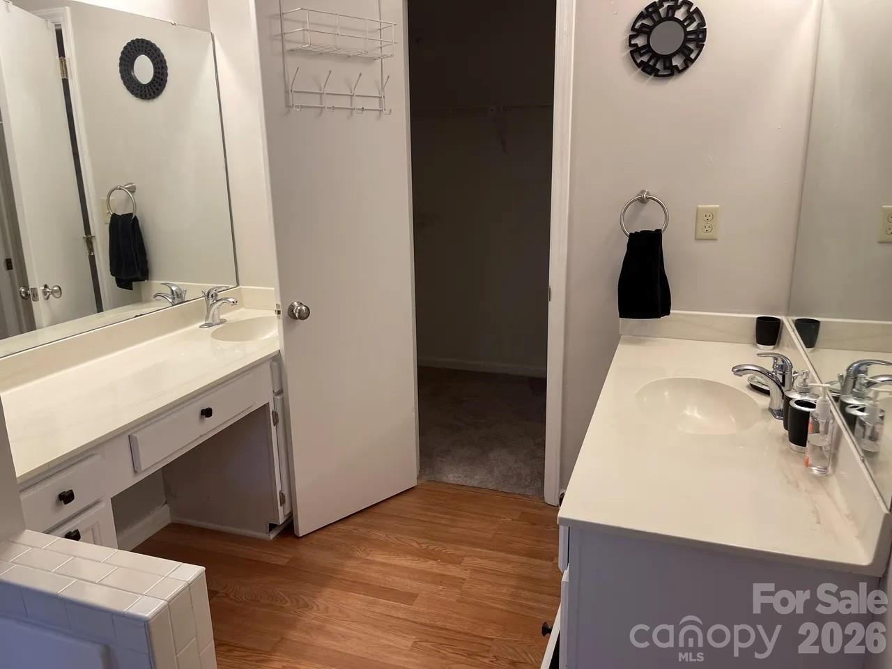 Tega Cay - Residential