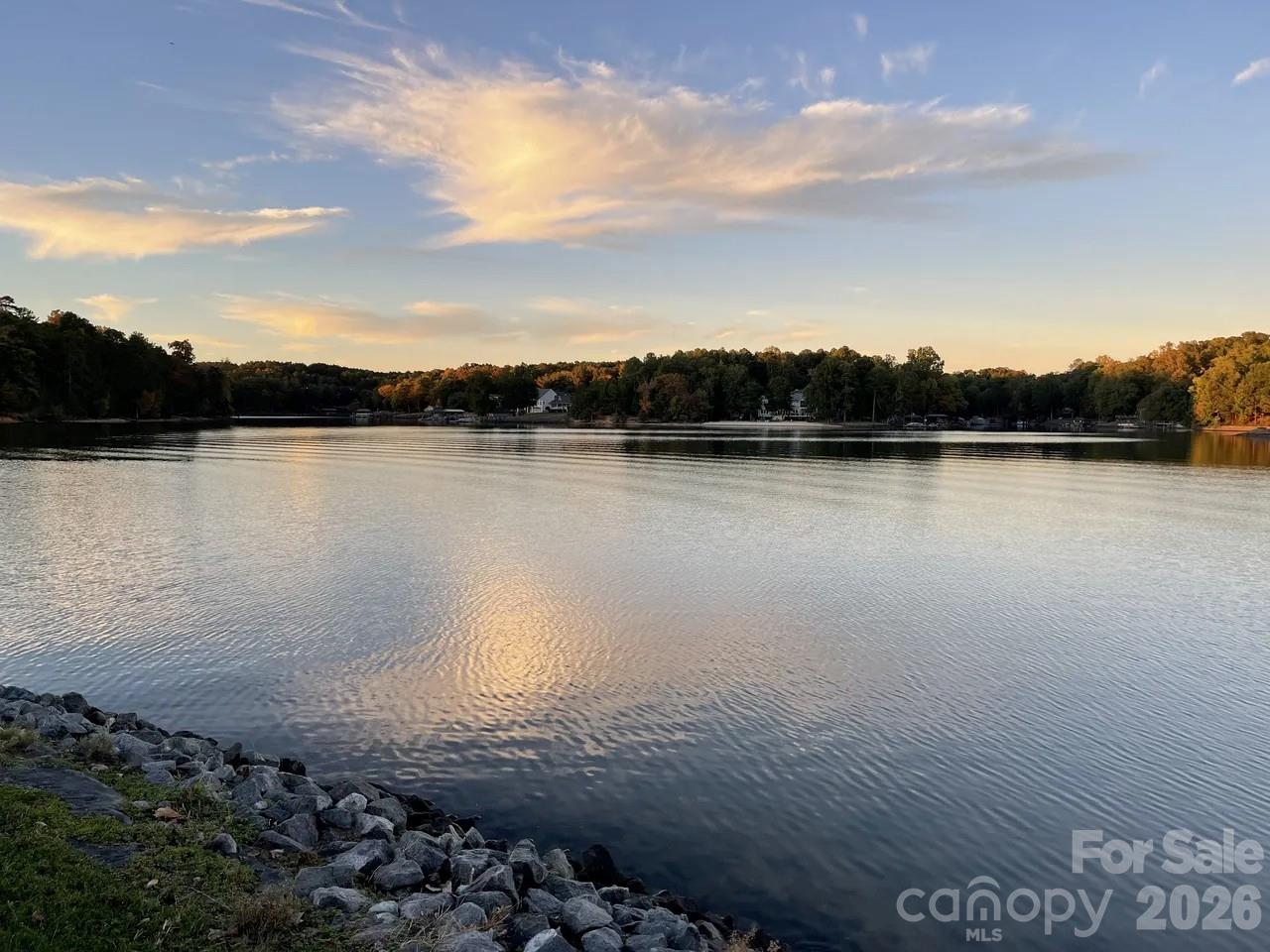 Tega Cay - Residential