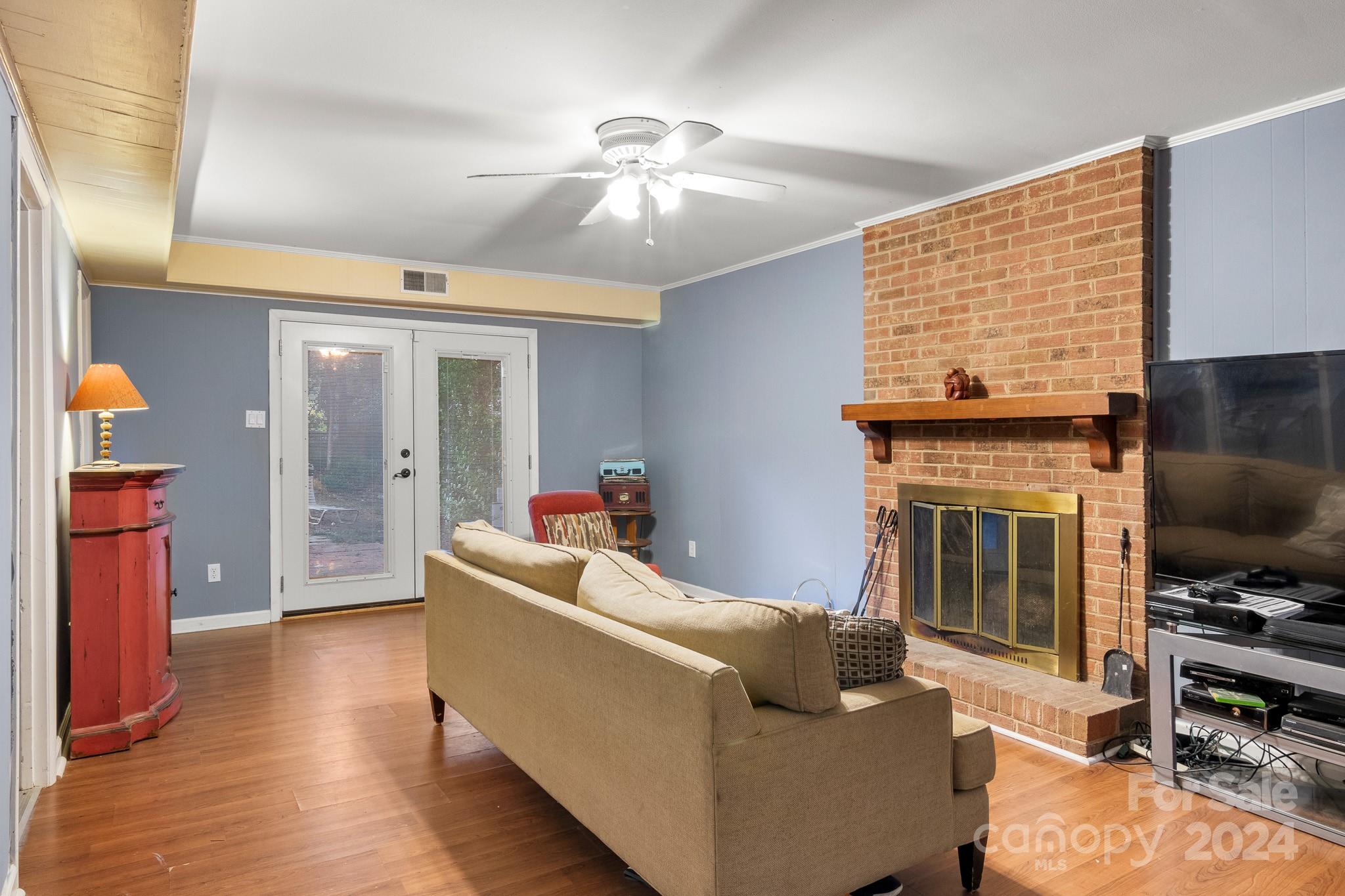 Mcclintock Woods - Residential