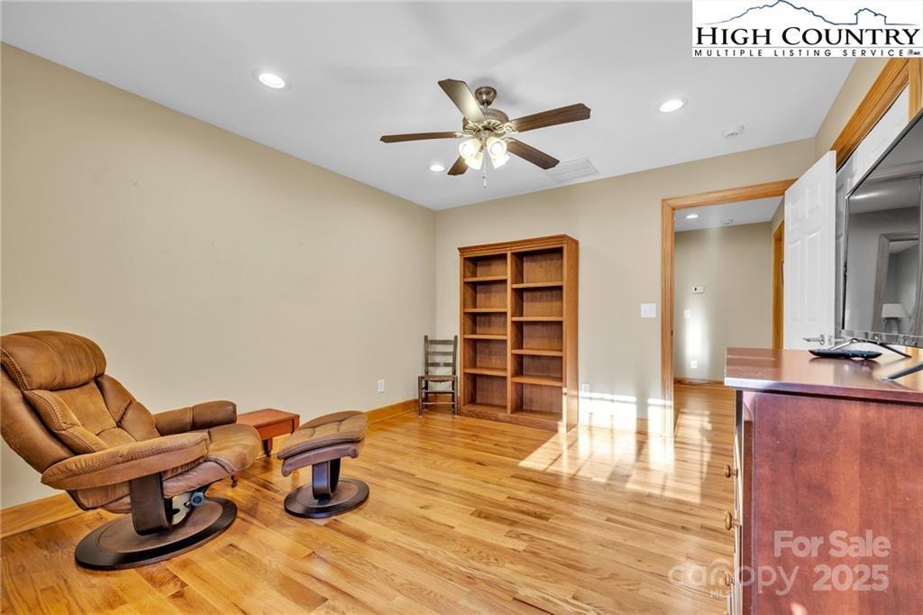 Whispering Streams Townhomes - Residential
