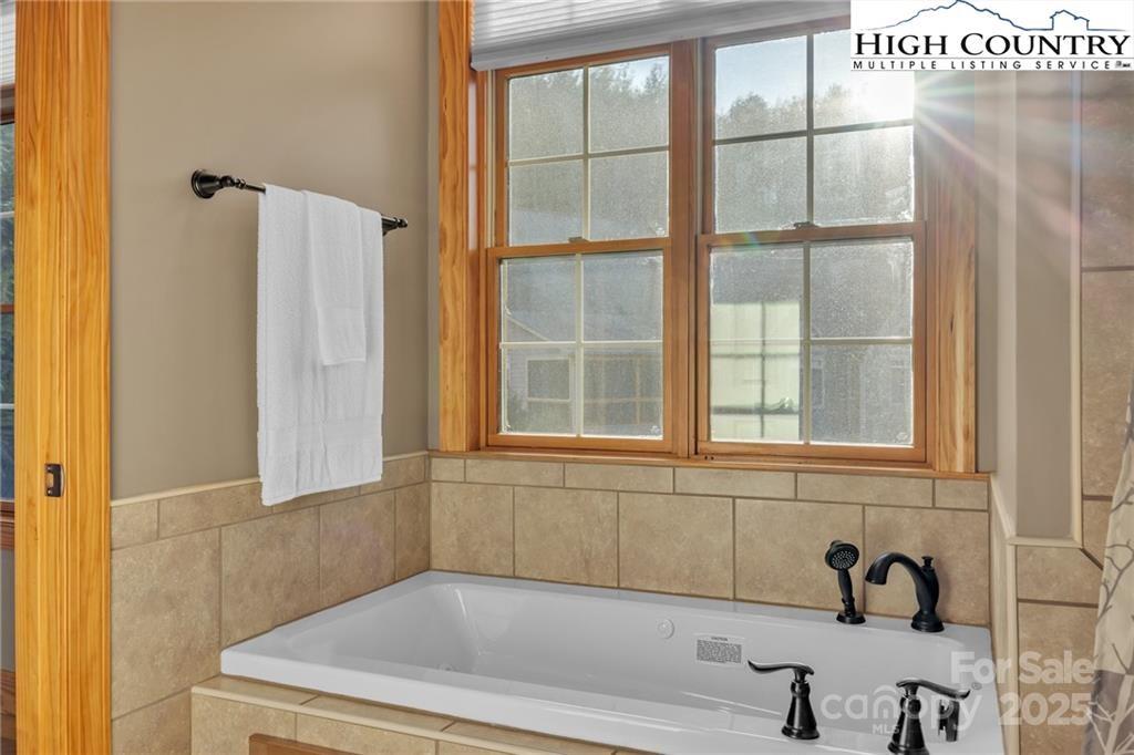 Whispering Streams Townhomes - Residential