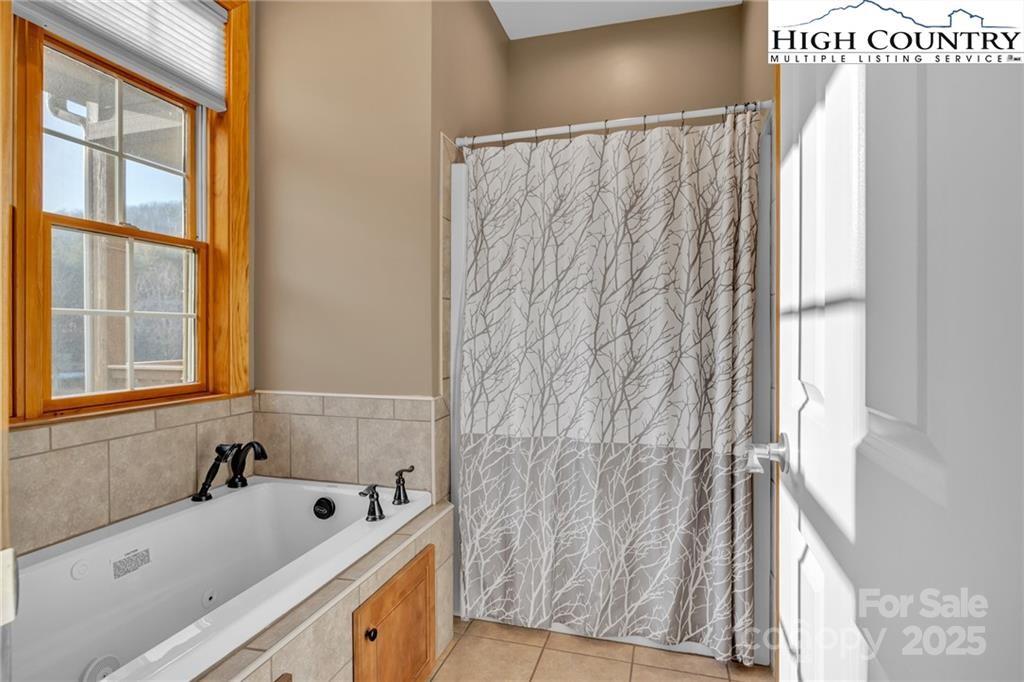 Whispering Streams Townhomes - Residential