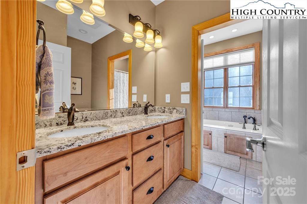 Whispering Streams Townhomes - Residential