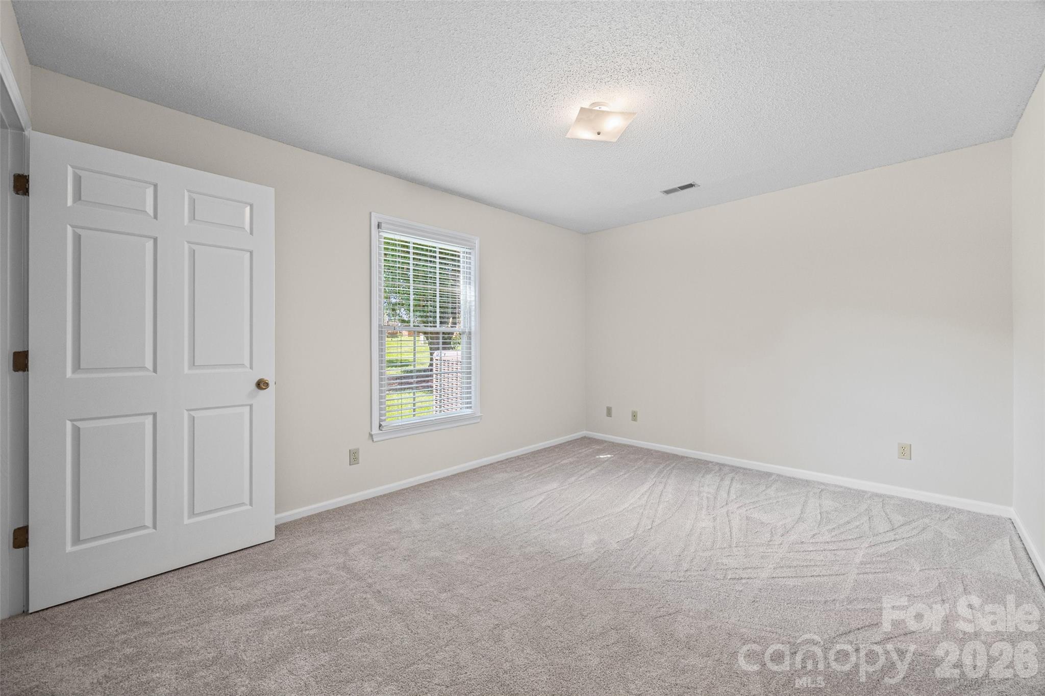 olde pointe - Residential