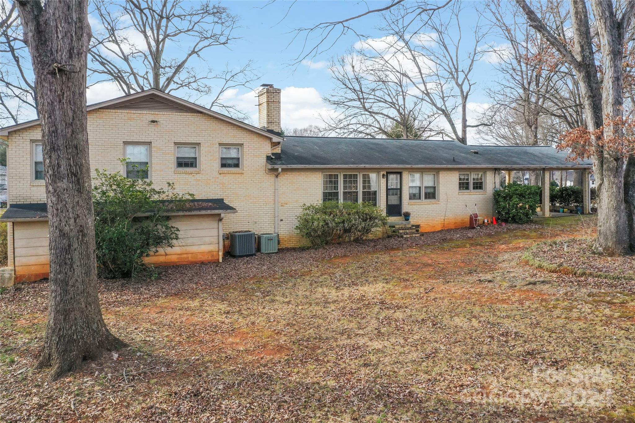 Hutchinson Place - Residential