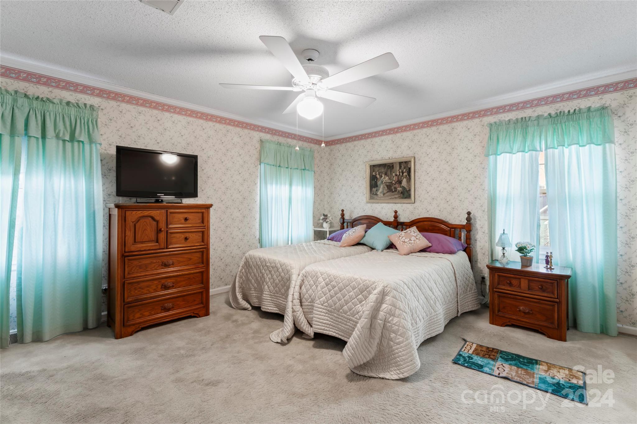 Hutchinson Place - Residential