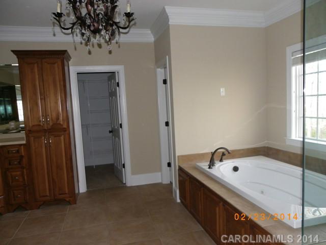 Laurel Creek - Residential