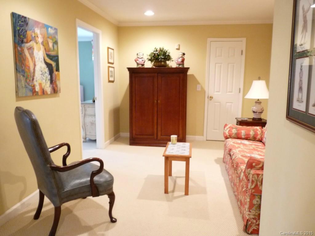 Forest Hills - Residential