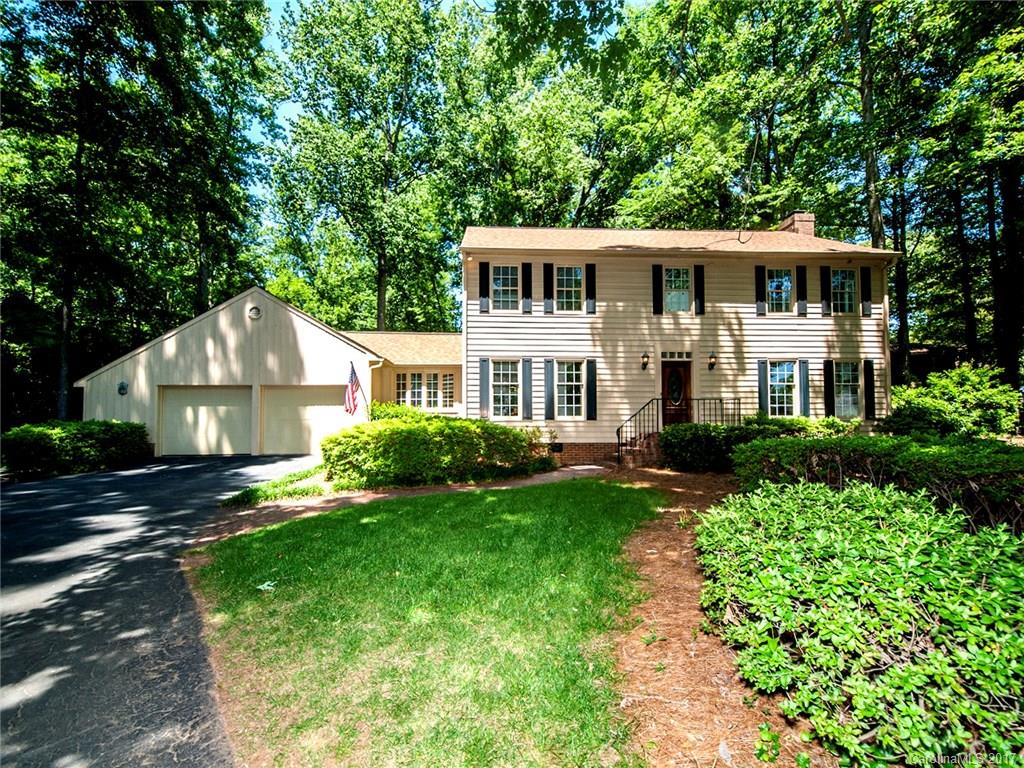This must see home in River Hills will top your list! Spacious great room with built-ins surrounding the beautiful fireplace. Newly renovated kitchen featuring white cabinets w soft close drawers, quartz countertops, subway tile & SS appliances. Shiplap in both powder & laundry room. Gorgeous barn door entry into laundry. Large bedrooms on second floor. Lush green lot with patio in rear. Don't miss out on this great opportunity to live within this gated, amenity filled community in Lake Wylie.