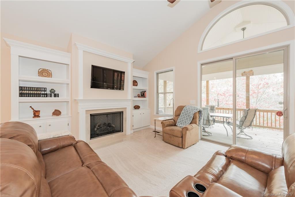 Tega Cay - Residential