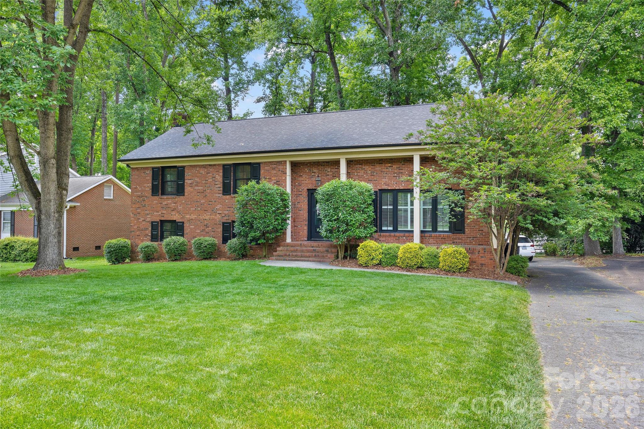 Beverly Woods - Residential