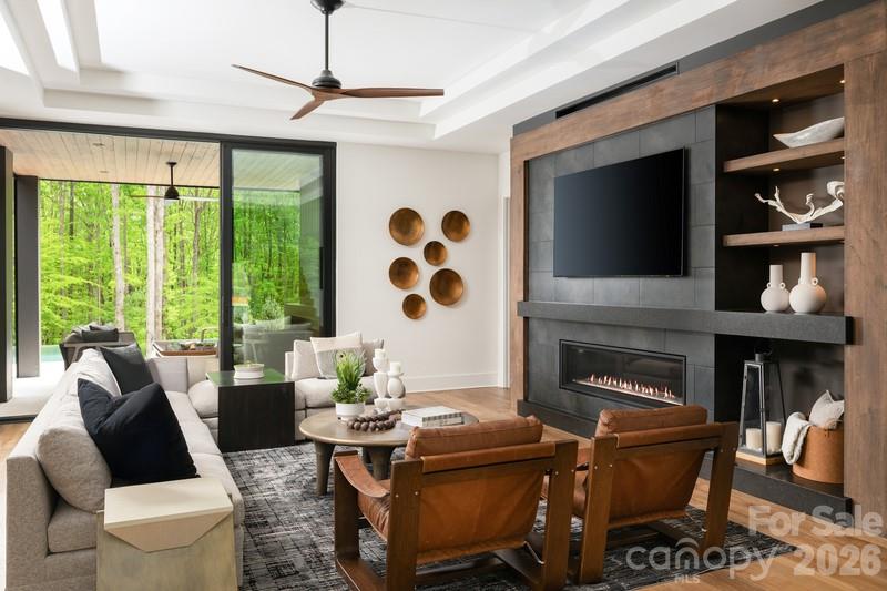 McLean - South Shore - Residential