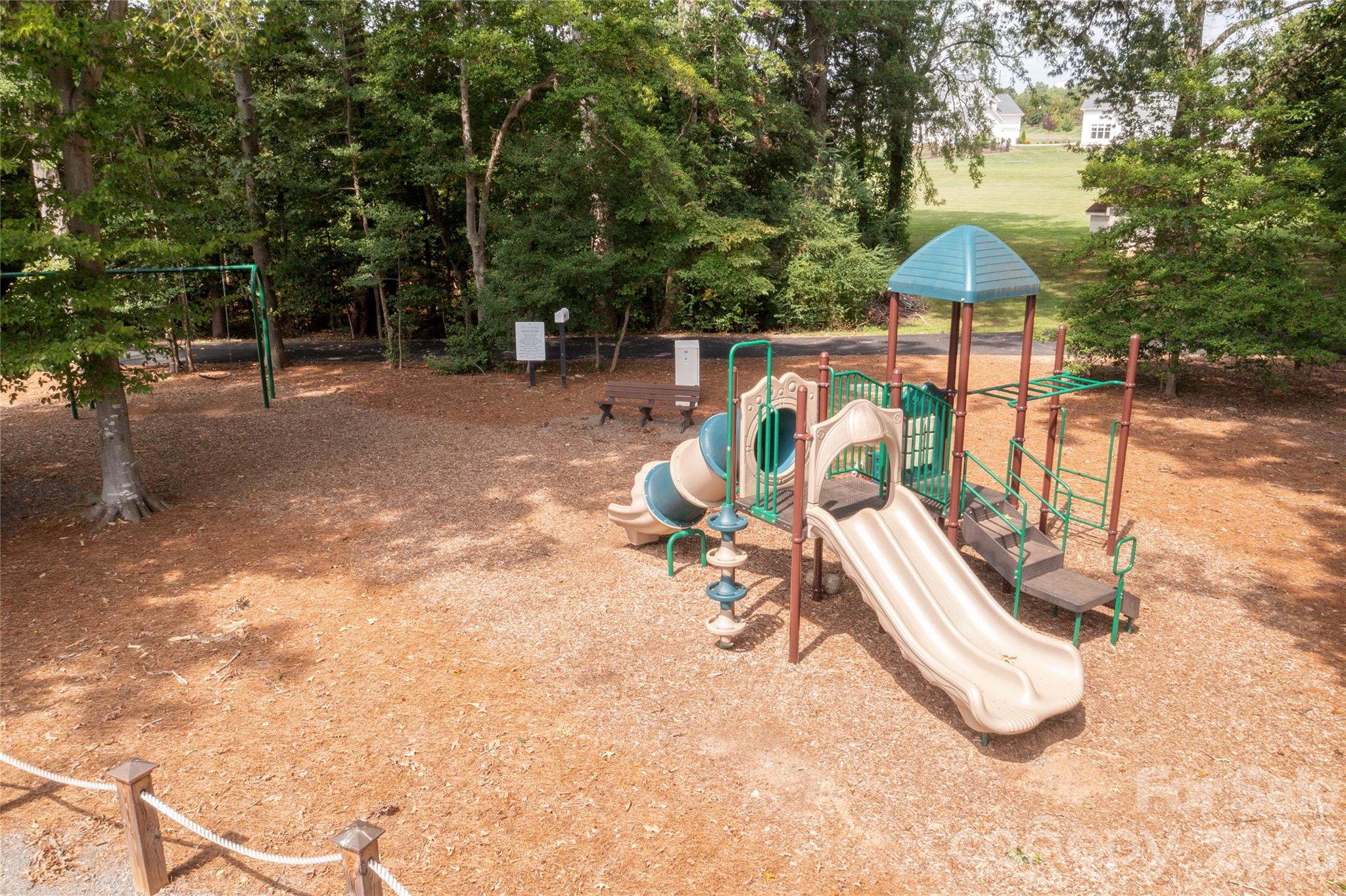 McLean - South Shore - Residential