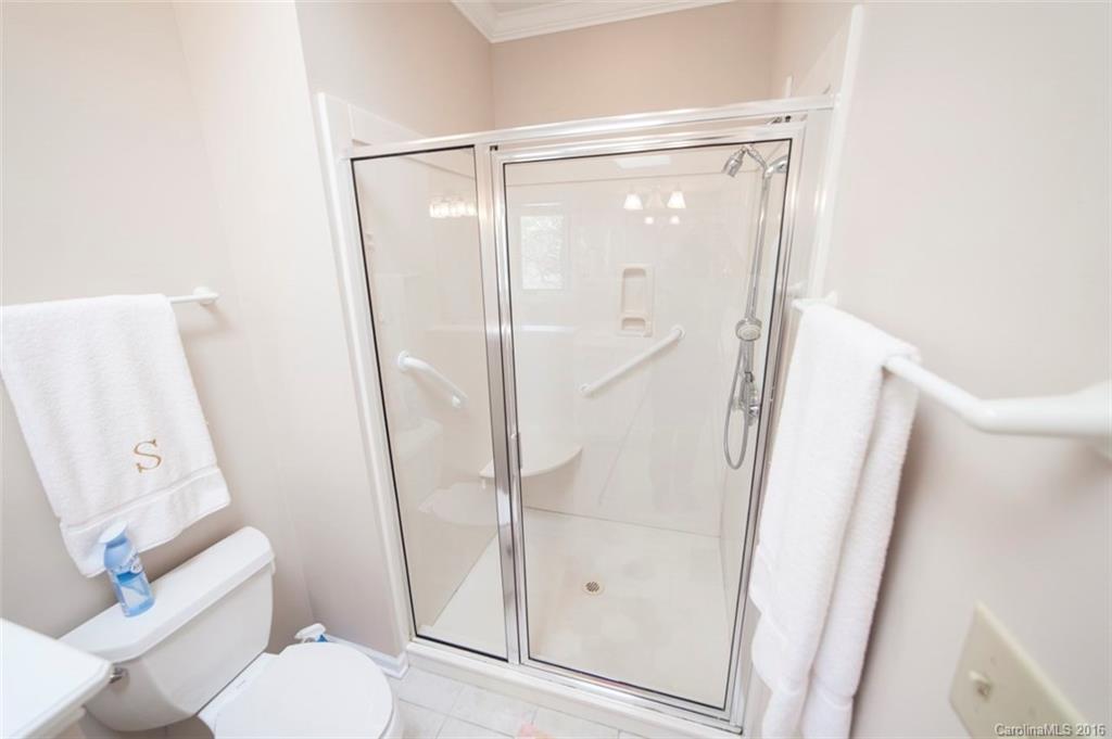Tega Cay - Residential